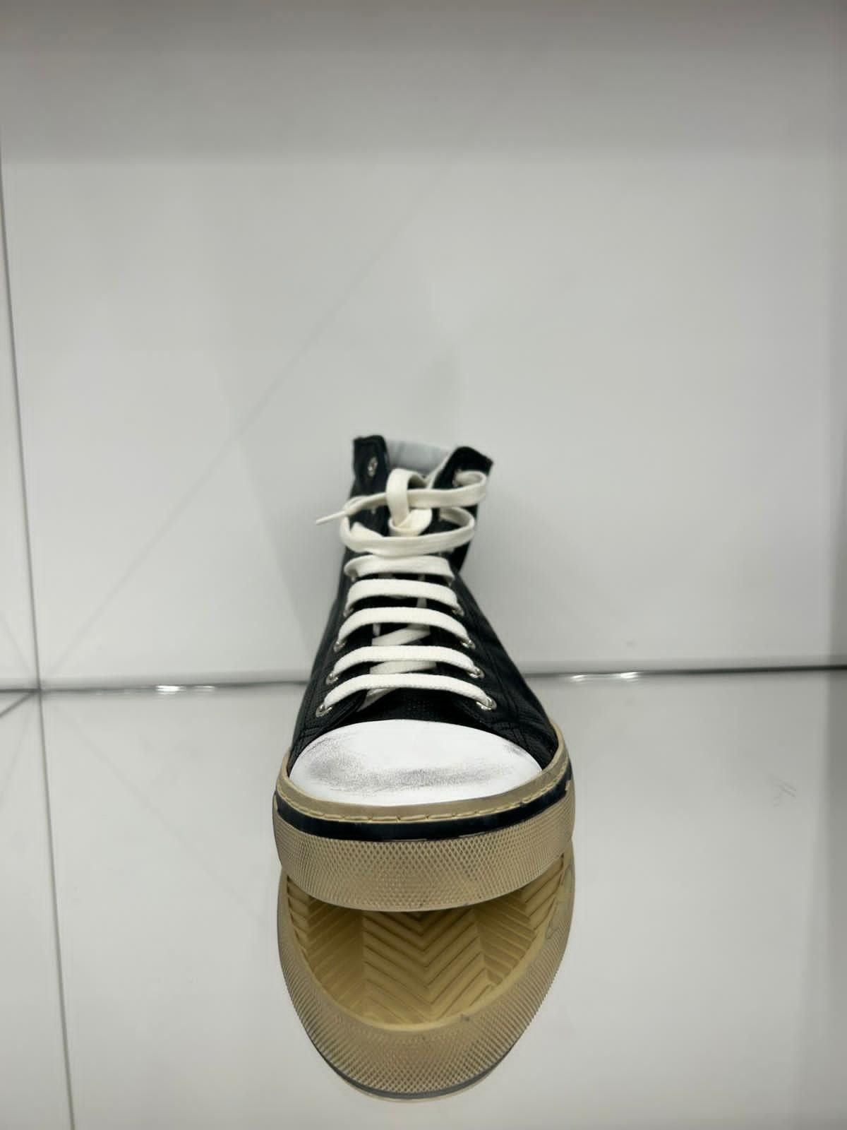 Saint Laurent Paris HIGH - TOP SNEAKERS WITH SAINT LAURENT SIGNATURE Size US 9 / EU 42 - 3 Thumbnail
