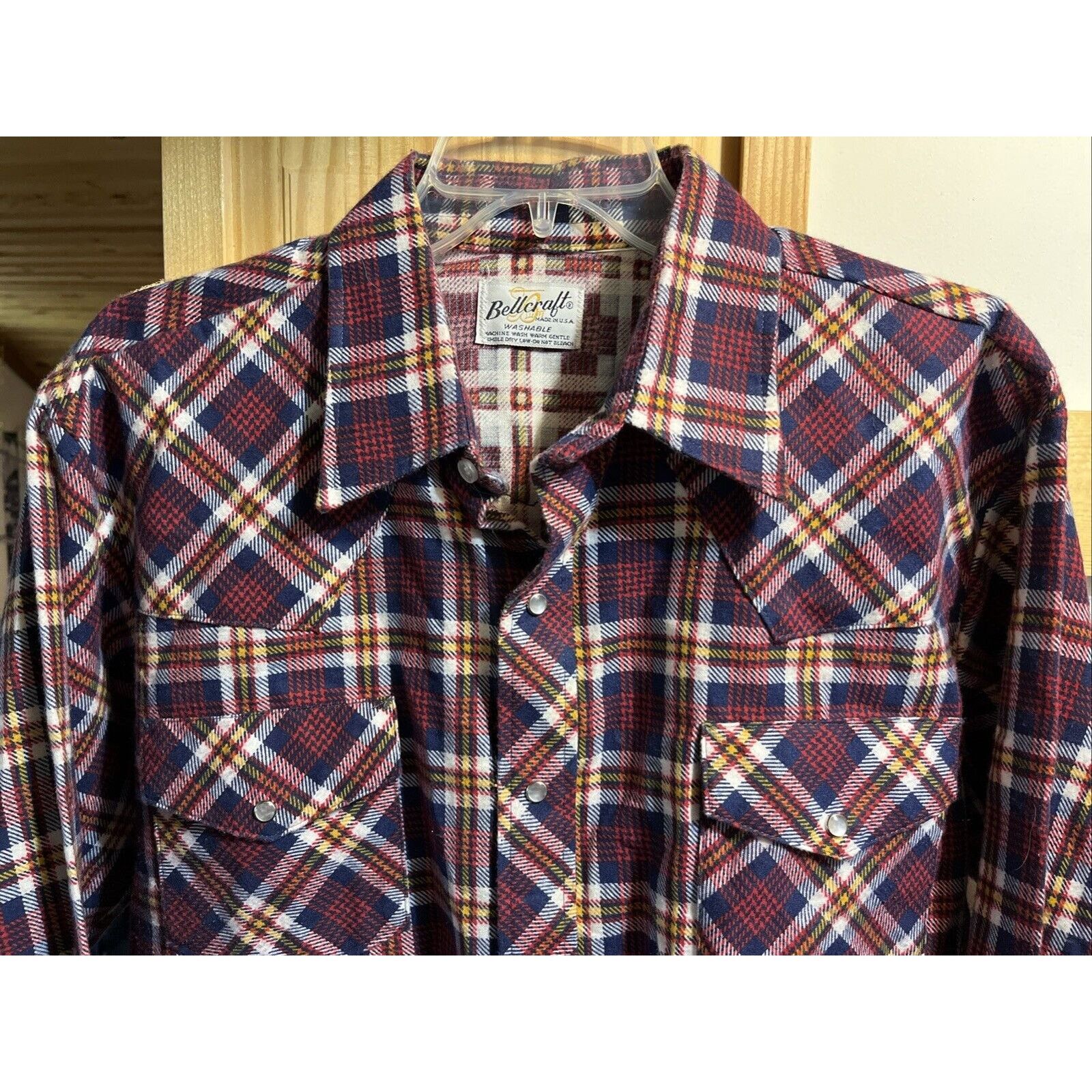 Other Bellcraft Vintage Men’s L Red Plaid LS Pearl Snap Western Size US L / EU 52-54 / 3 - 4 Thumbnail