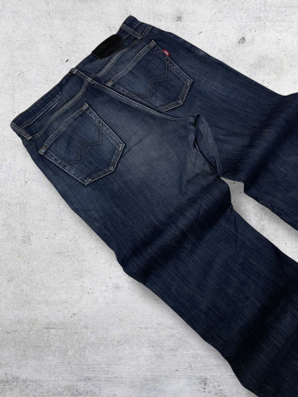 Edwin VINTAGE EDWIN DESIGNER 90S JAPAN INDIGO 403 STRAIGHT DENIM Size US 31 - 14 Thumbnail