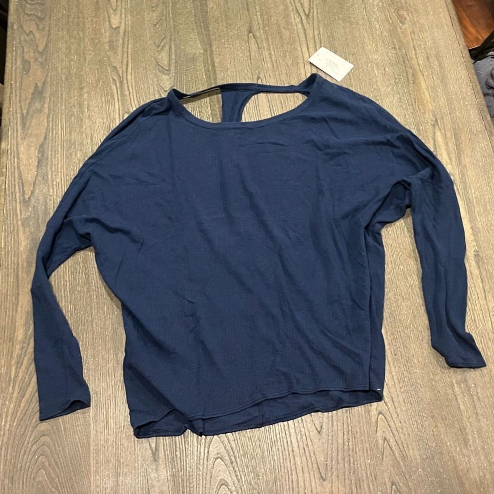 Vintage NWT Chaser Navy Dolman Sleeve T-Shirt Cutout Back Size S Size S / US 4 / IT 40 - 1 Thumbnail