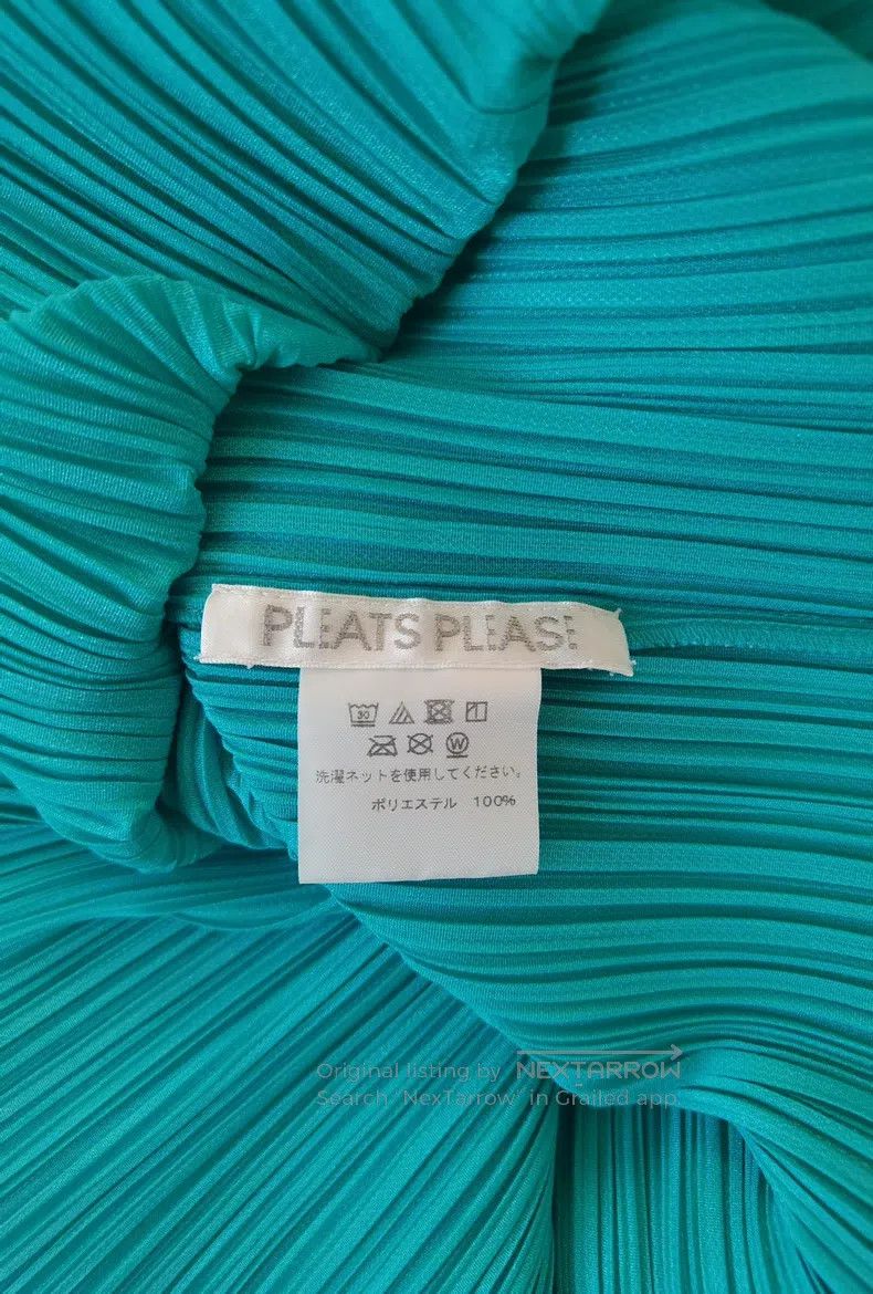 Issey Miyake Issey Miyake Pleated Short Sleeve Top Size L / US 10 / IT 46 - 2 Thumbnail