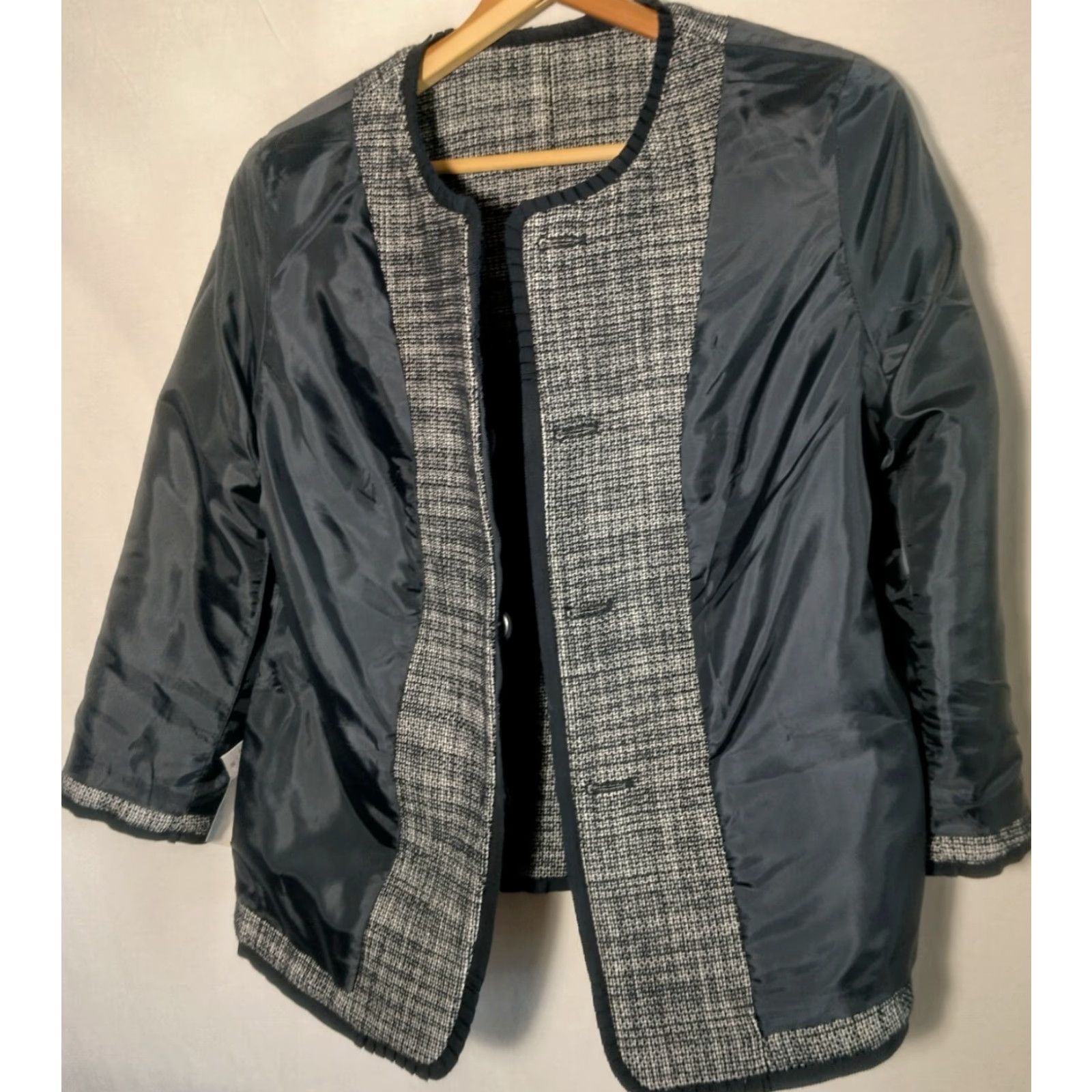 Talbots VINTAGE Talbots Blazer Jacket Women Size 8 Navy Blue Tweed Lined Buttoned Four-Button Ruffled Trim Professional Church Business 90s Women Size M / US 6-8 / IT 42-44 - 7 Thumbnail