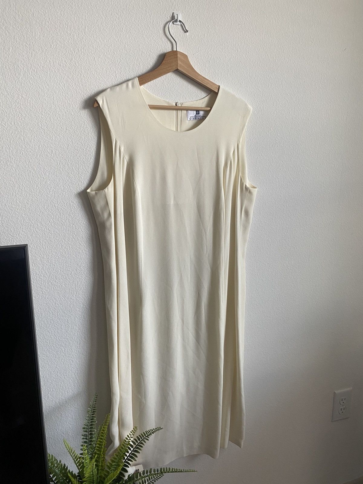 Givenchy Vintage Givenchy En Plus Midi Dress Size L / US 10 / IT 46 - 3 Thumbnail