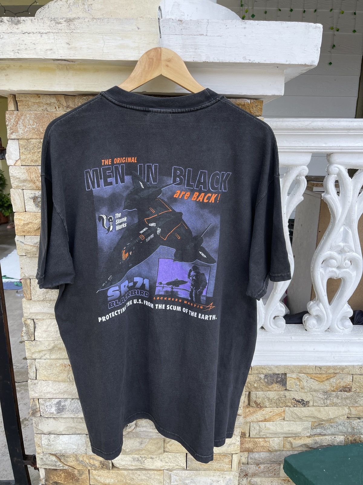 Vintage SUN FADED🔥Rare🔥Vtg SR-71 Black Bird Men In Black Tee Size US XL / EU 56 / 4 - 1 Thumbnail
