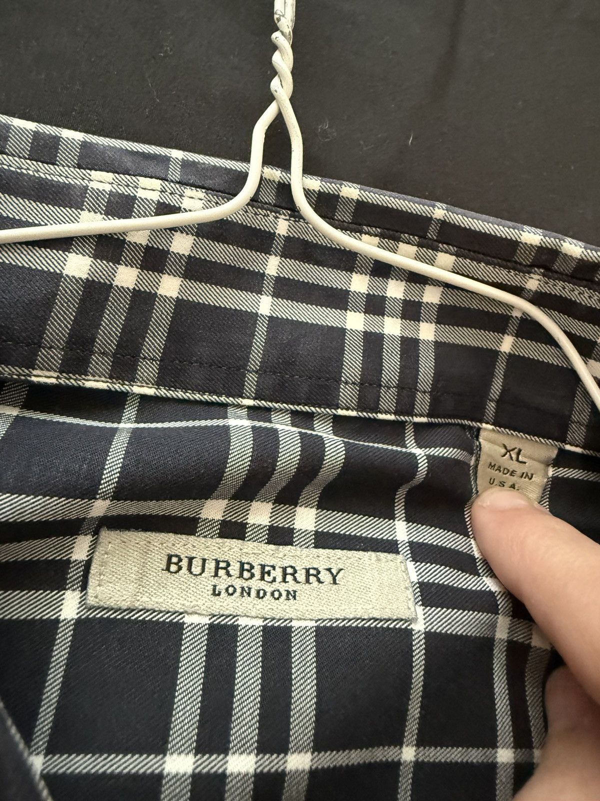 Burberry Burberry Dress Shirt Size US XL / EU 56 / 4 - 1 Thumbnail