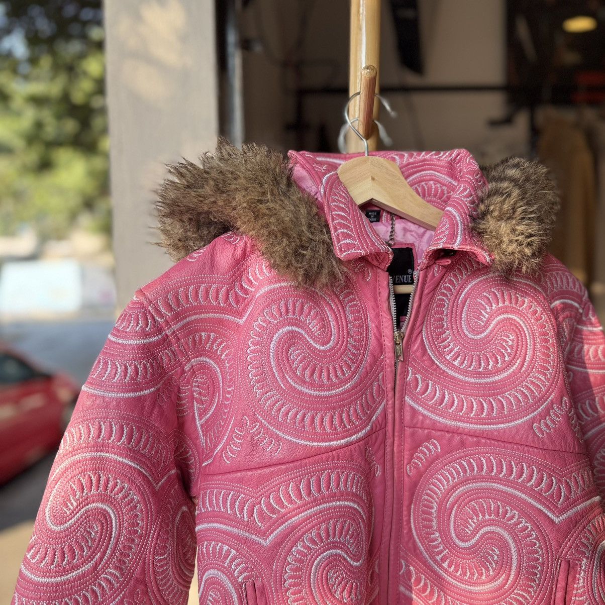 Other Vintage 1990s Leather Embroidered Pink Bomber Jacket Size M / US 6-8 / IT 42-44 - 2 Thumbnail