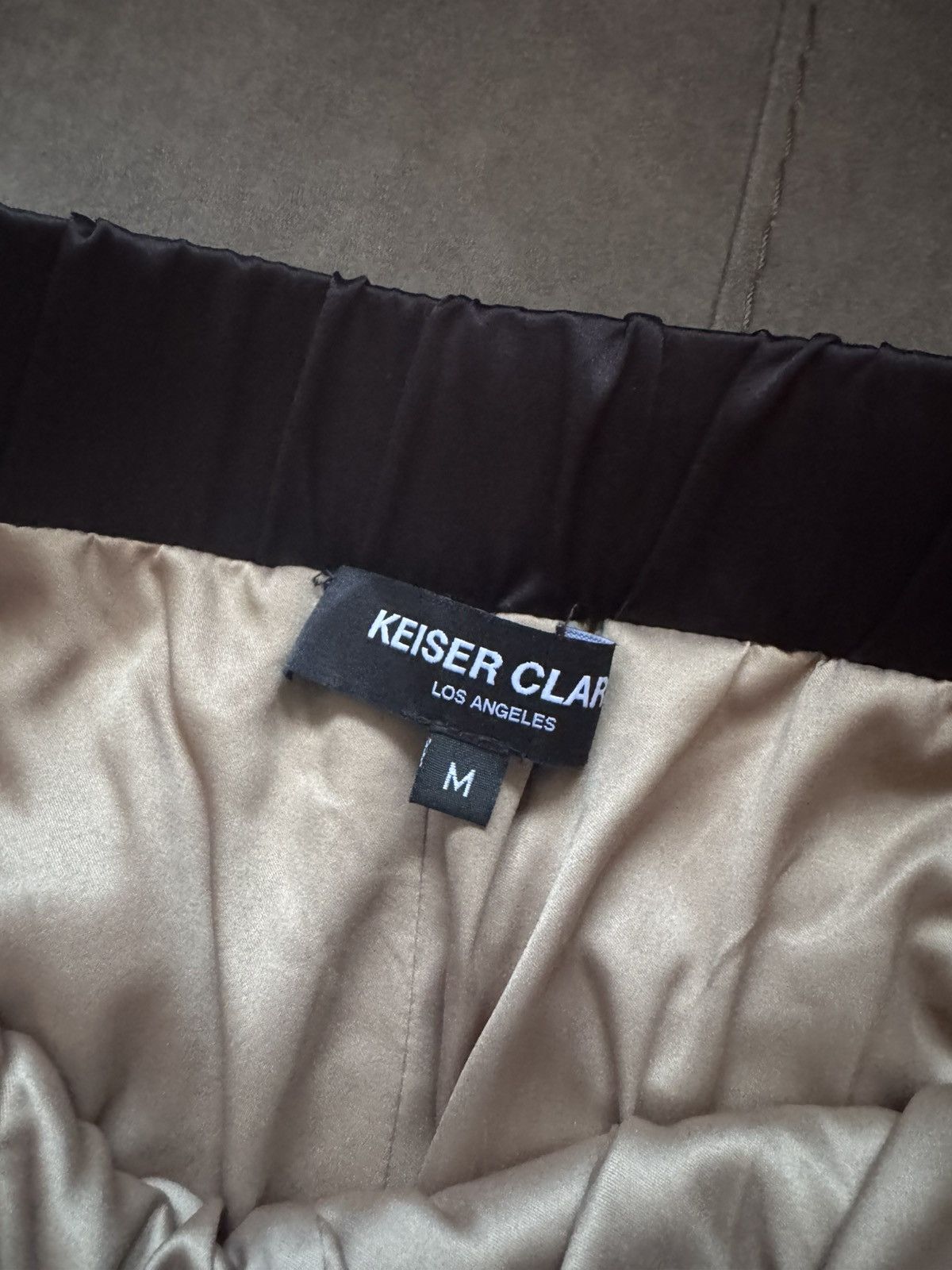 Keiser Clark KEISER CLARK pants sizes in photos SHOWN BY TAPE MEASURE Size US 29 - 13 Thumbnail
