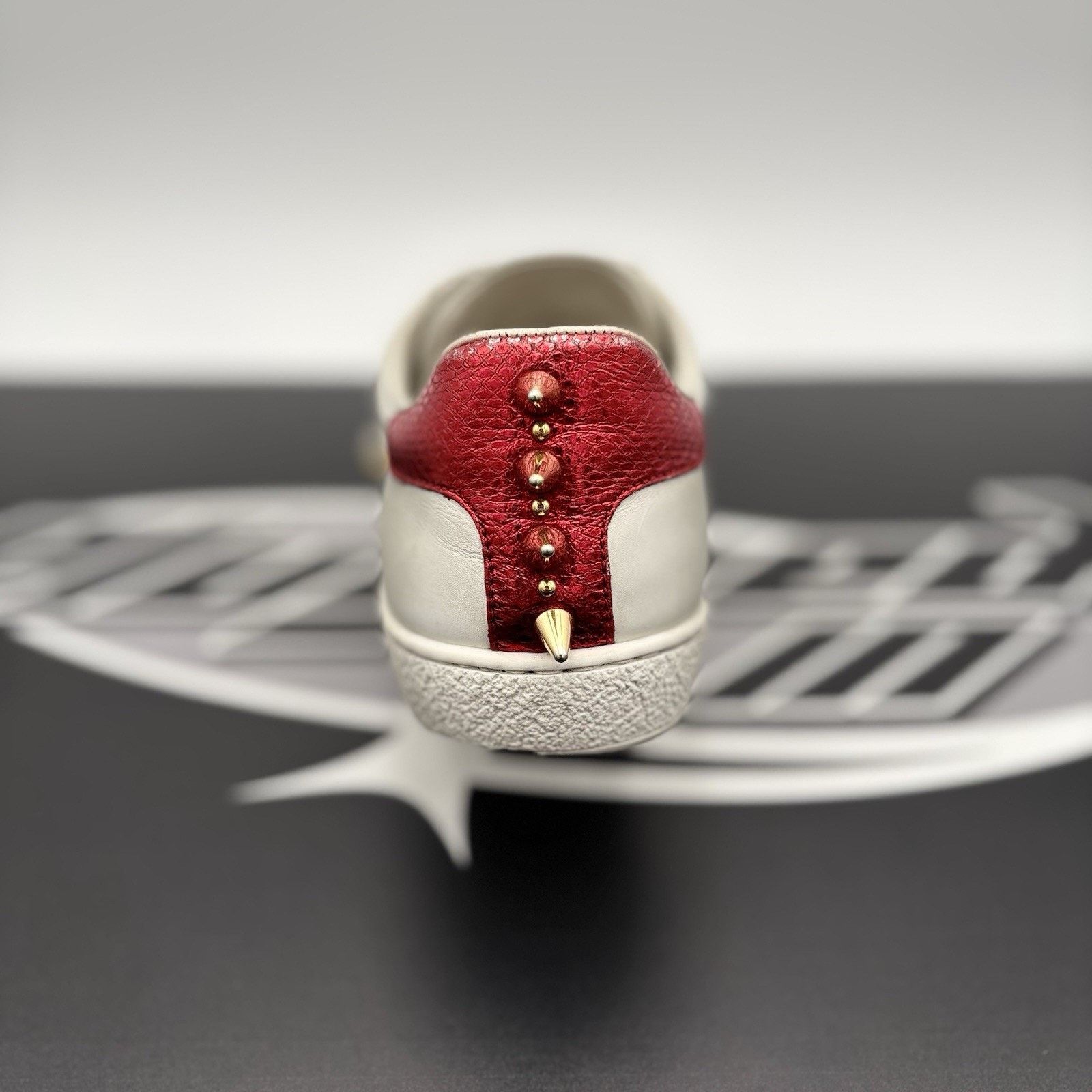 Gucci Gucci Ace Studded ' White, Pearls ' | GREAT CONDITION! Size US 6.5 / EU 39-40 - 12 Thumbnail
