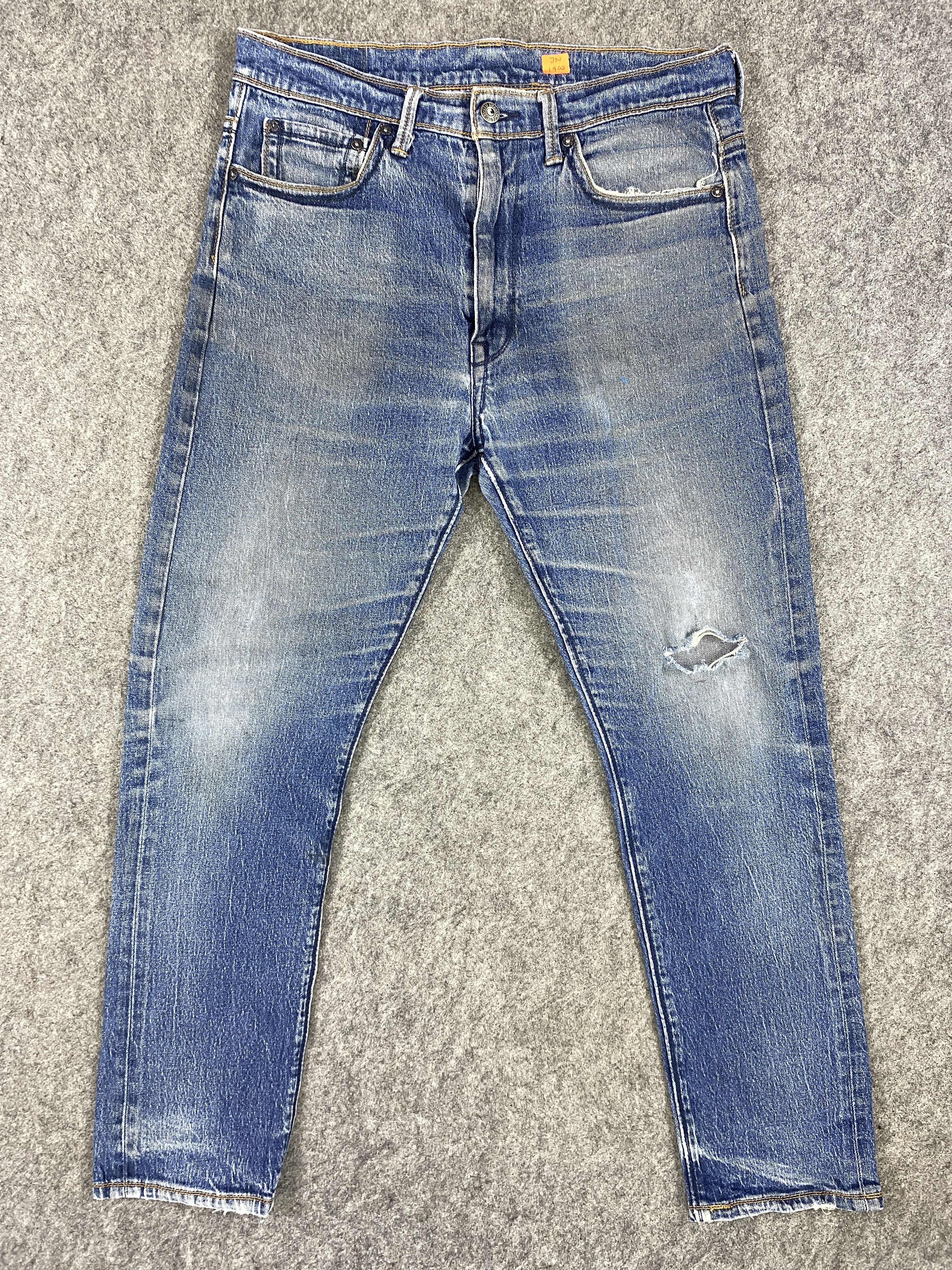 Levi's Vintage Clothing Faded Blue Levi's 522 Jeans 32x27.5 Denim -JN1402 Size US 32 / EU 48 - 1 Thumbnail