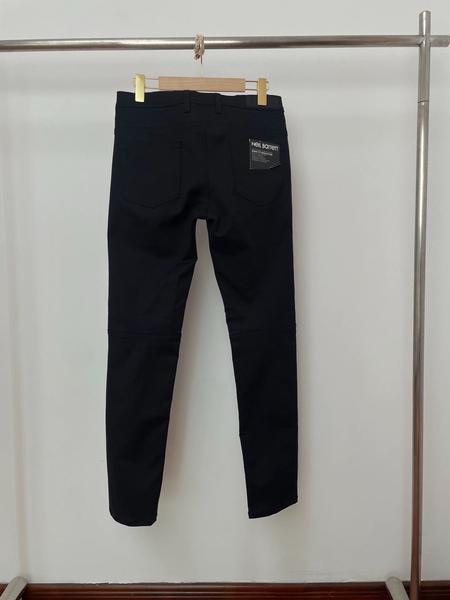 Neil Barrett nell barrett Men's Straight Jeans 30 New with Tags Size US 30 / EU 46 - 2 Thumbnail