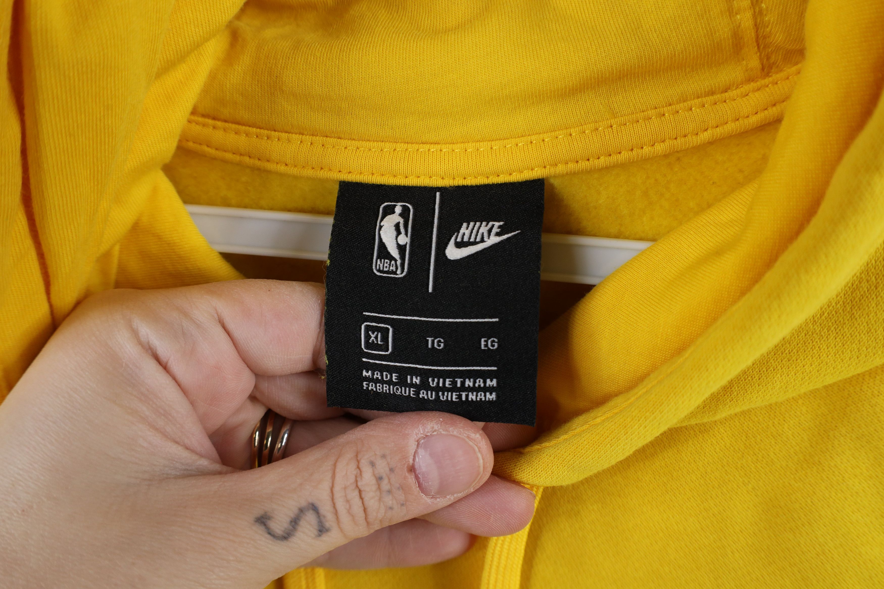 Nike × Vintage Nike NBA Golden State Warriors Basketball Hoodie Sweatshirt Size US XL / EU 56 / 4 - 9 Thumbnail