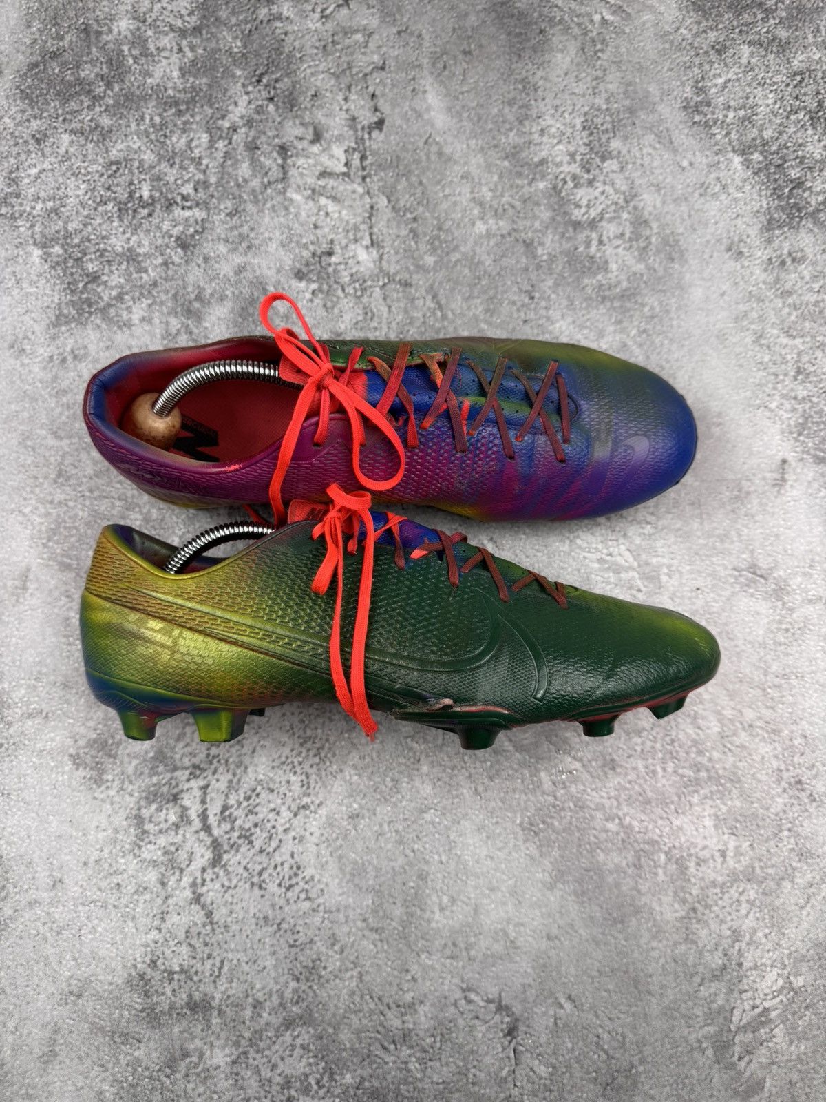 Nike Nike Mercurial Vapor 13 Academy MG Multicolor Football Boots Size US 11 / EU 44 - 1 Thumbnail