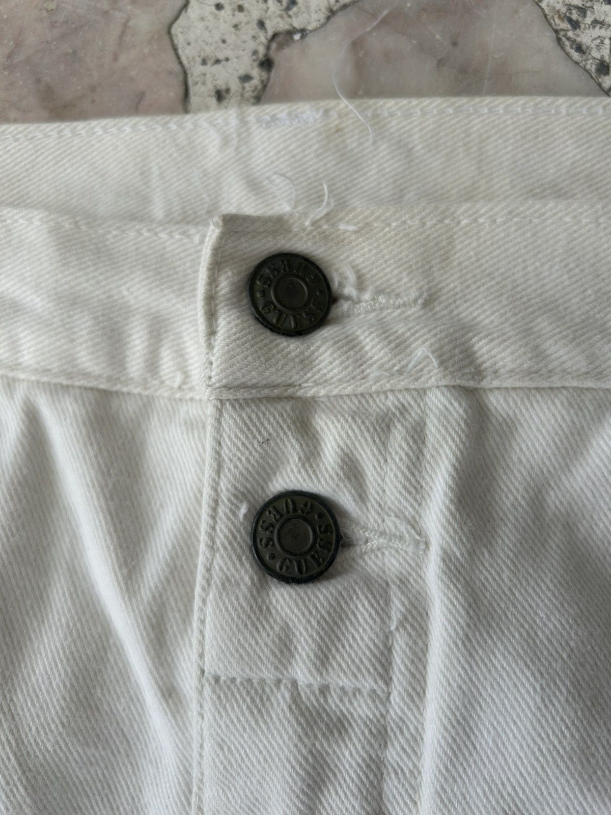 Guess Guess USA Denim White Vintage Size US 37 - 6 Thumbnail