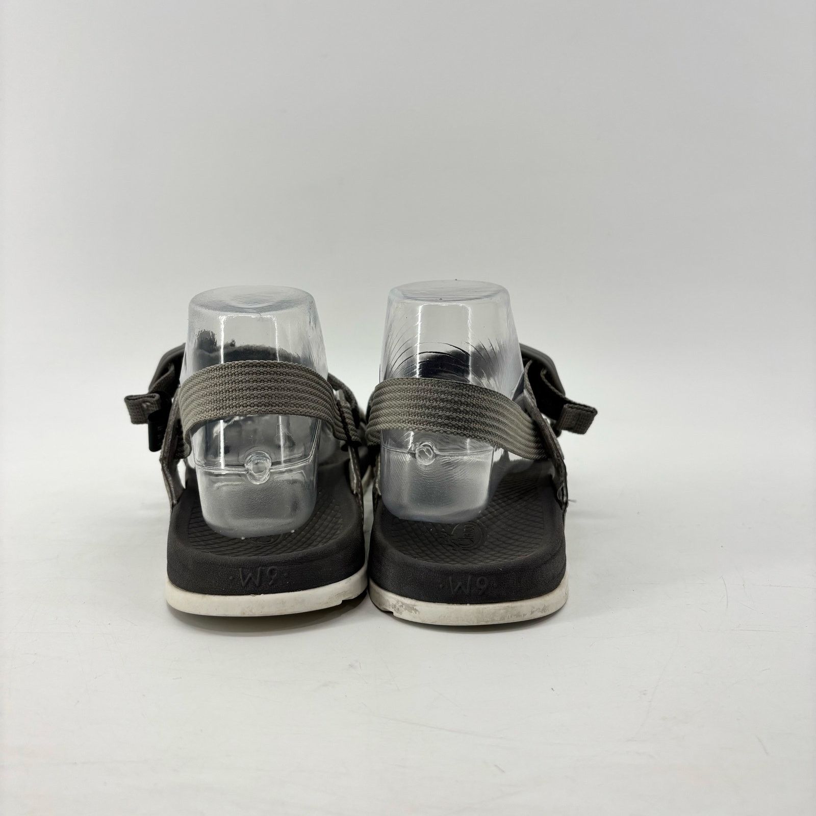 Chaco Chaco Womens Size 9 Lowdown Pully Gray Strappy Sandals Size US 9 / IT 39 - 10 Thumbnail