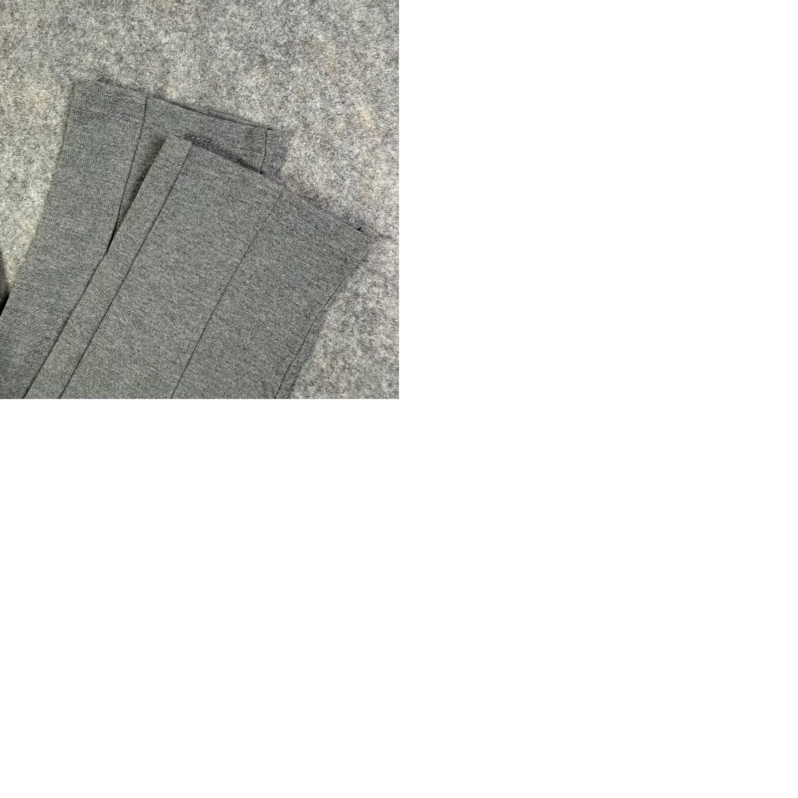 Guess GUESS Daisy Leggings Women's Large Gray Zipper NWT Cropped Activewear Casual Travel Style: Leggings Size 36" / US 14 / IT 50 - 10 Thumbnail