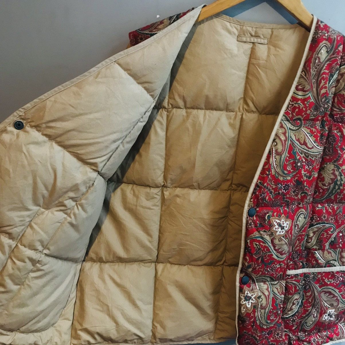 Seditionaries Paisley Puffer Vest From Japan Domestic Market Size US L / EU 52-54 / 3 - 9 Thumbnail