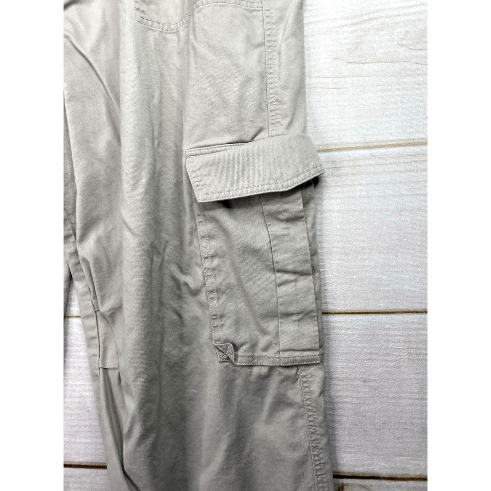 Abercrombie & Fitch Abercrombie & Fitch Cargo Pants XL Khaki Baggy Paratrooper Y2K Wide-Leg Unisex Pants Size US 36 / EU 52 - 2 Thumbnail