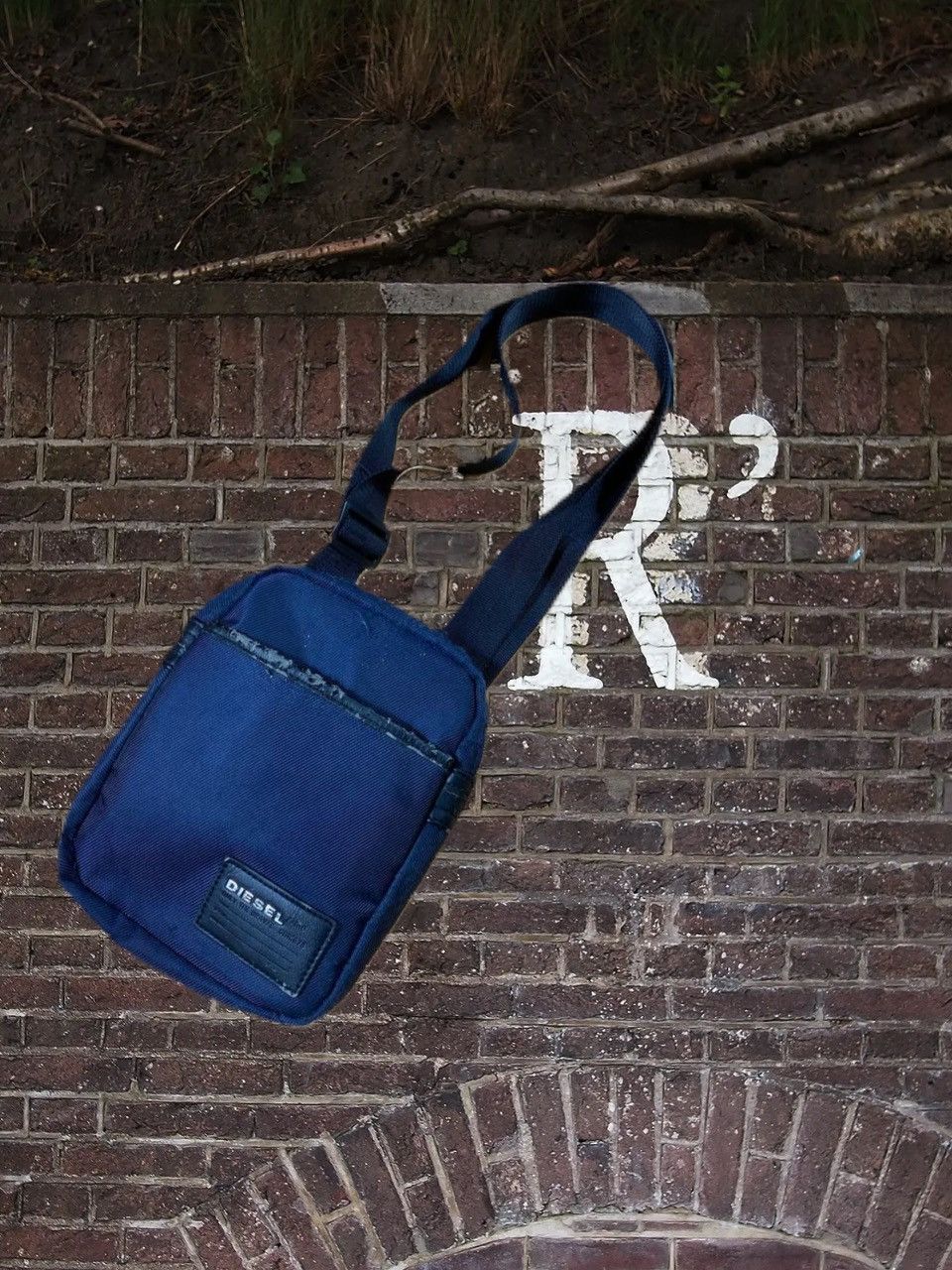 Vintage Diesel Messenger Sling Bag Avant Garde Style, Men's