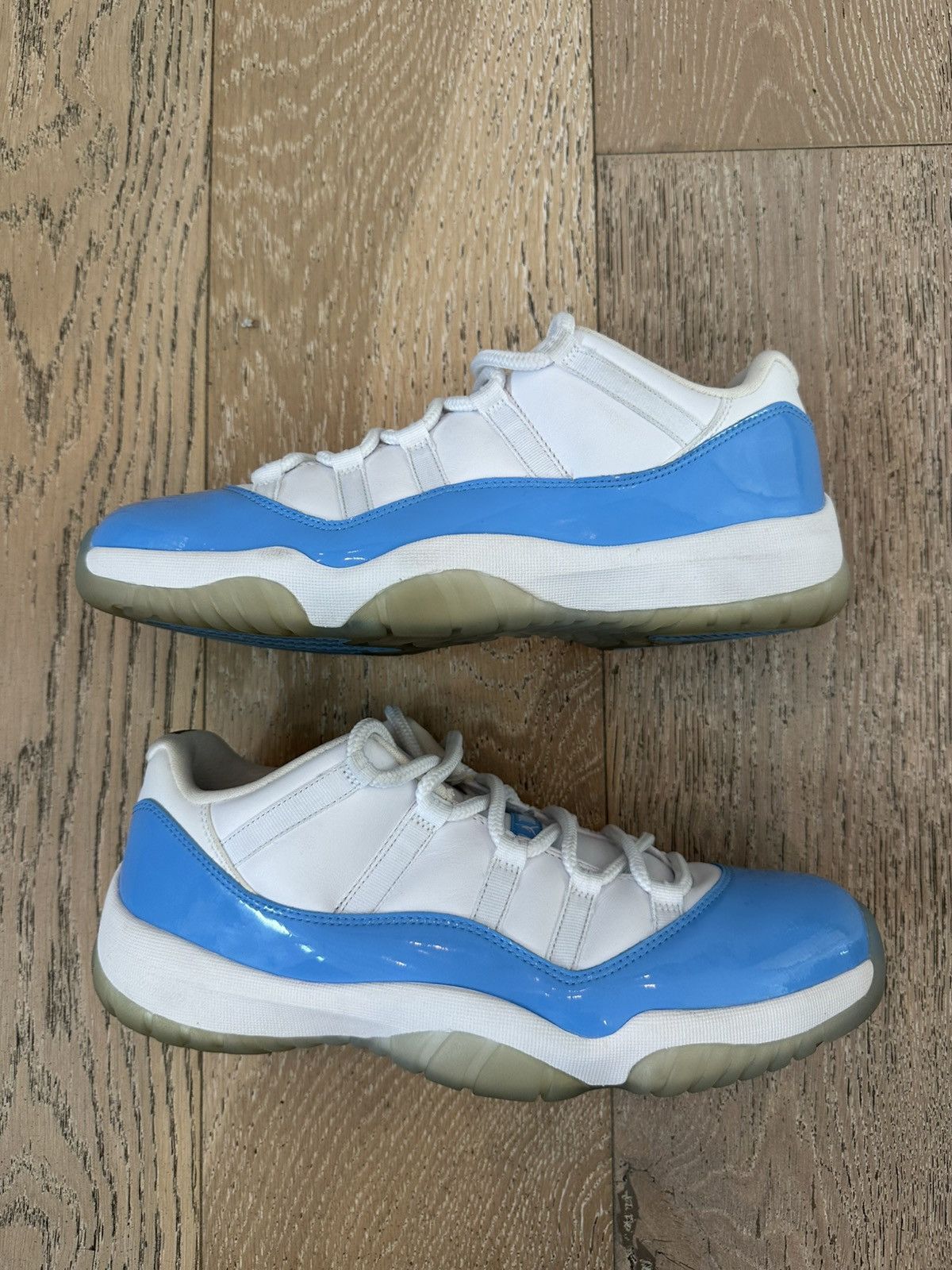 Jordan Brand Jordan 11 Retro Low University Blue 2017 Size US 12 / EU 45 - 4 Thumbnail