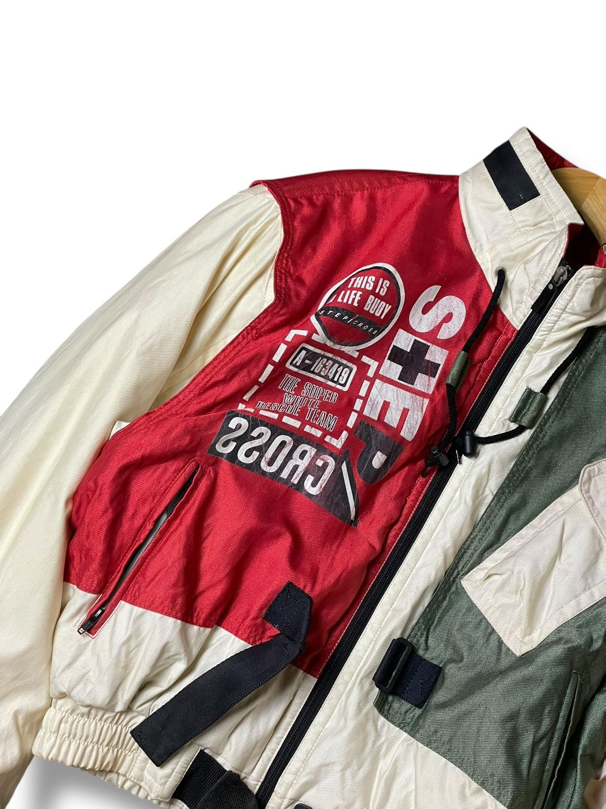 Japanese Brand × Vintage Step Cross x This Is A Life Buoy Ski Jacket (116) Size US L / EU 52-54 / 3 - 2 Thumbnail
