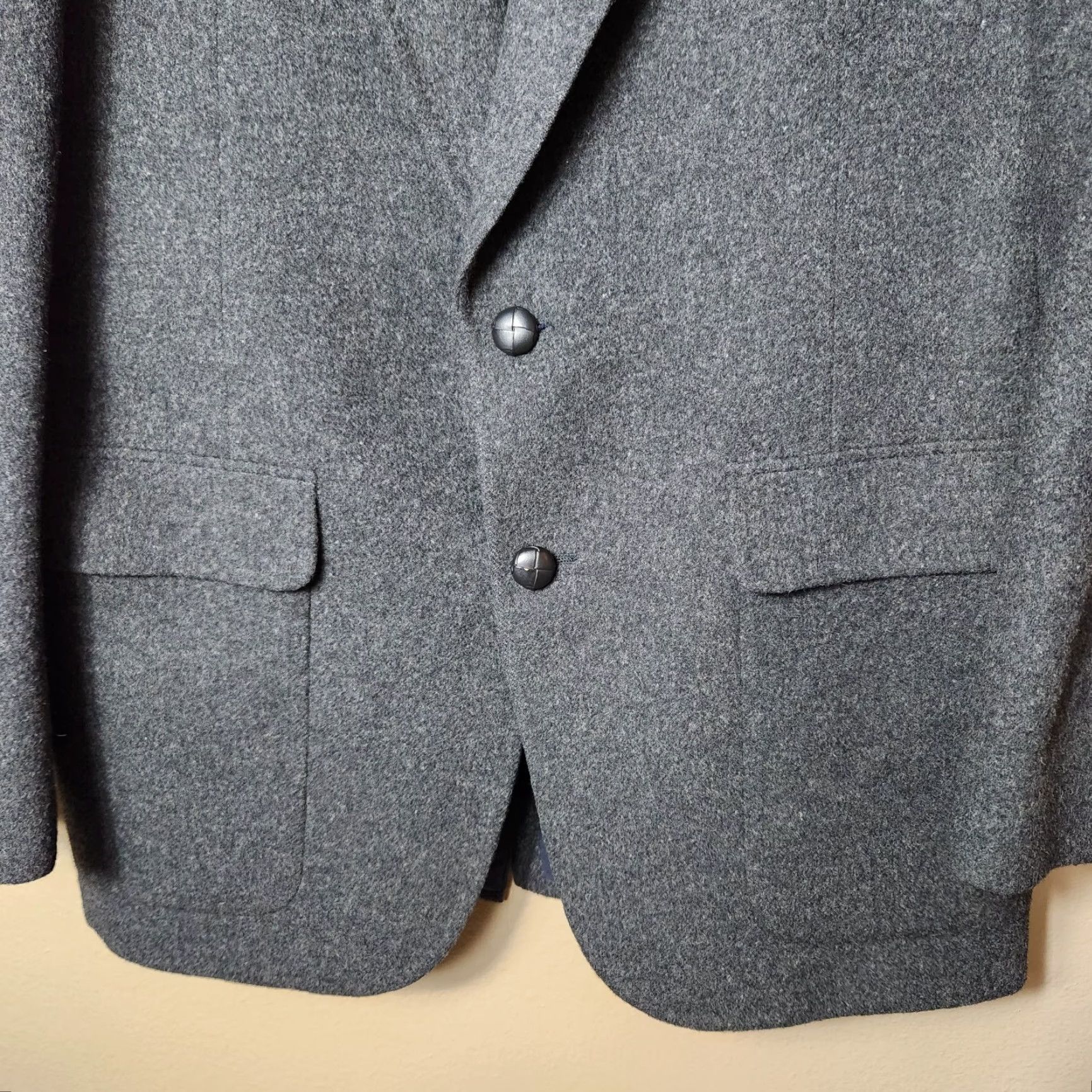 Camel Graham & Gunn Vintage Union Made 100% Camel Hair Overcoat Charcoal Gray 42 Overcoat Size US L / EU 52-54 / 3 - 3 Thumbnail