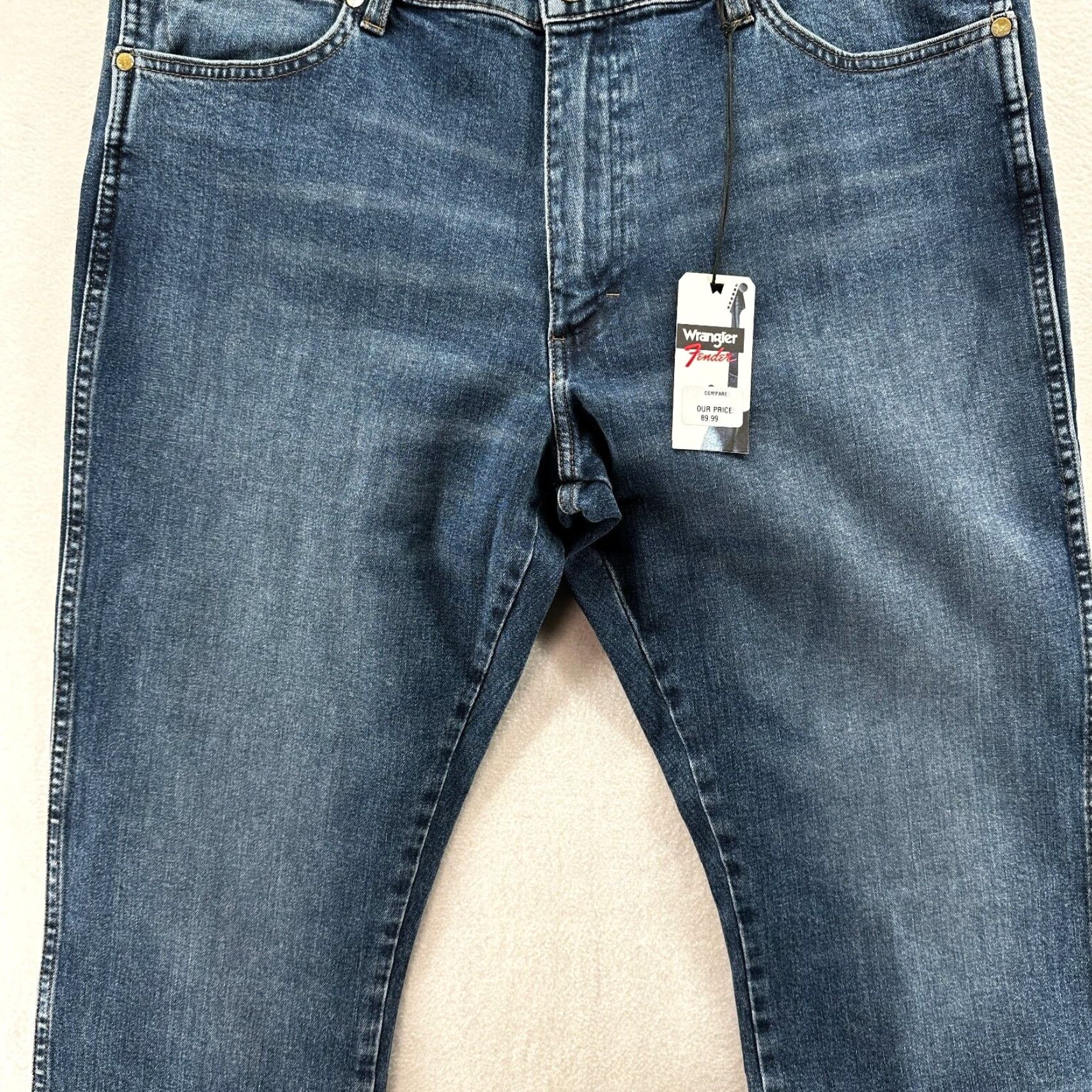 Wrangler VINTAGE Wrangler Jeans Mens 38x32 Blue Denim 5-Pocket Tapered Regular Rock Punk Logo Embroidered Size US 38 / EU 54 - 7 Thumbnail