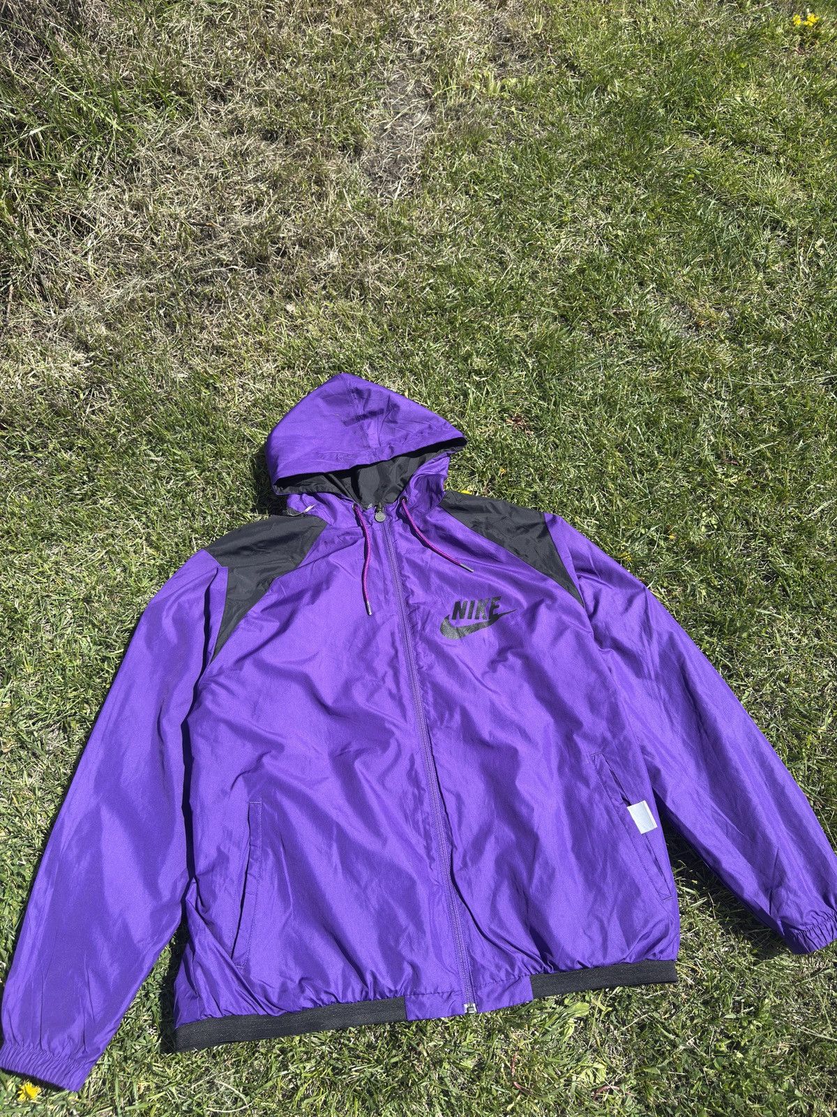 Nike Nike jacket vintage neylon Size US L / EU 52-54 / 3 - 7 Thumbnail