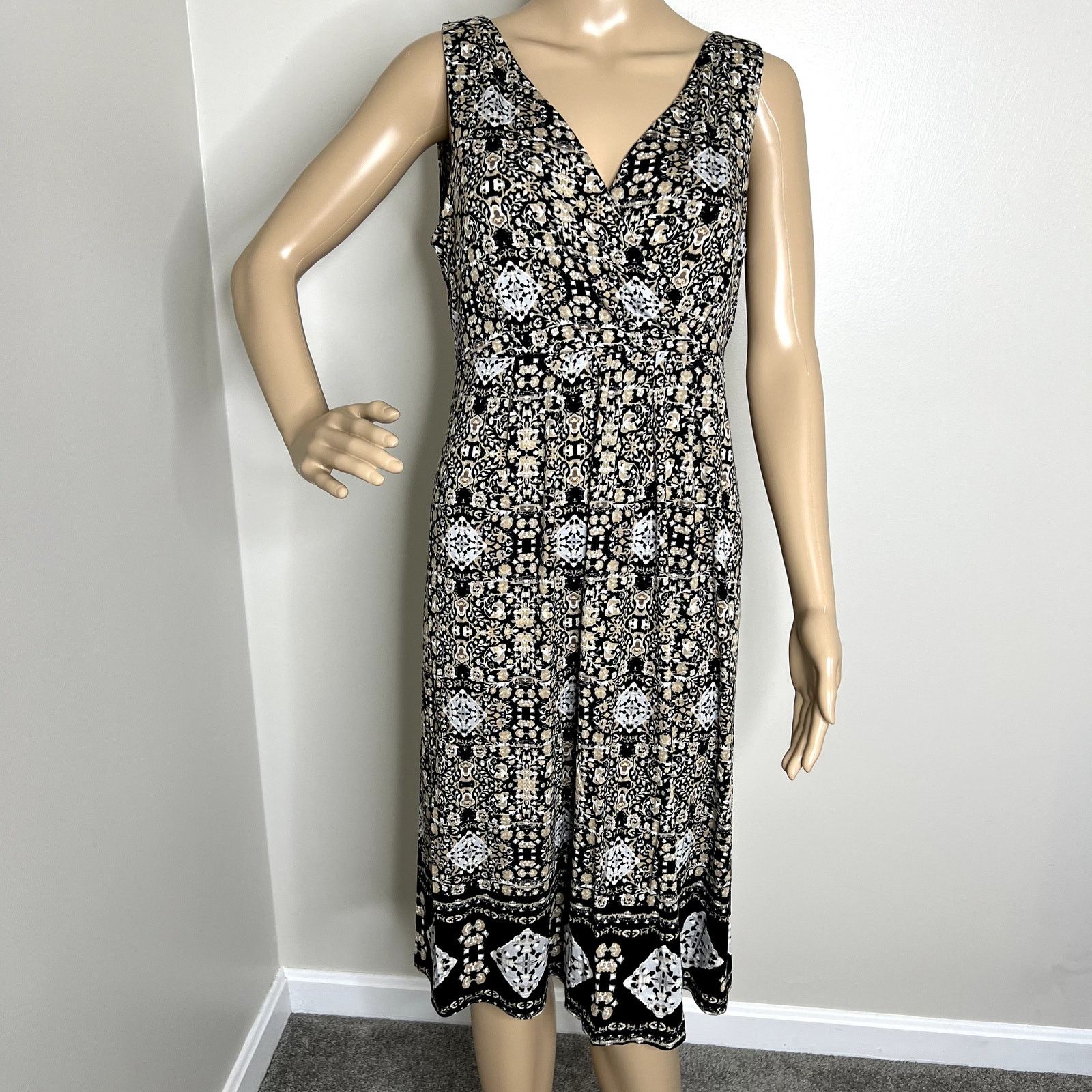 Other St John's Bay Black Patterned Tank Dress Size L / US 10 / IT 46 - 1 Thumbnail