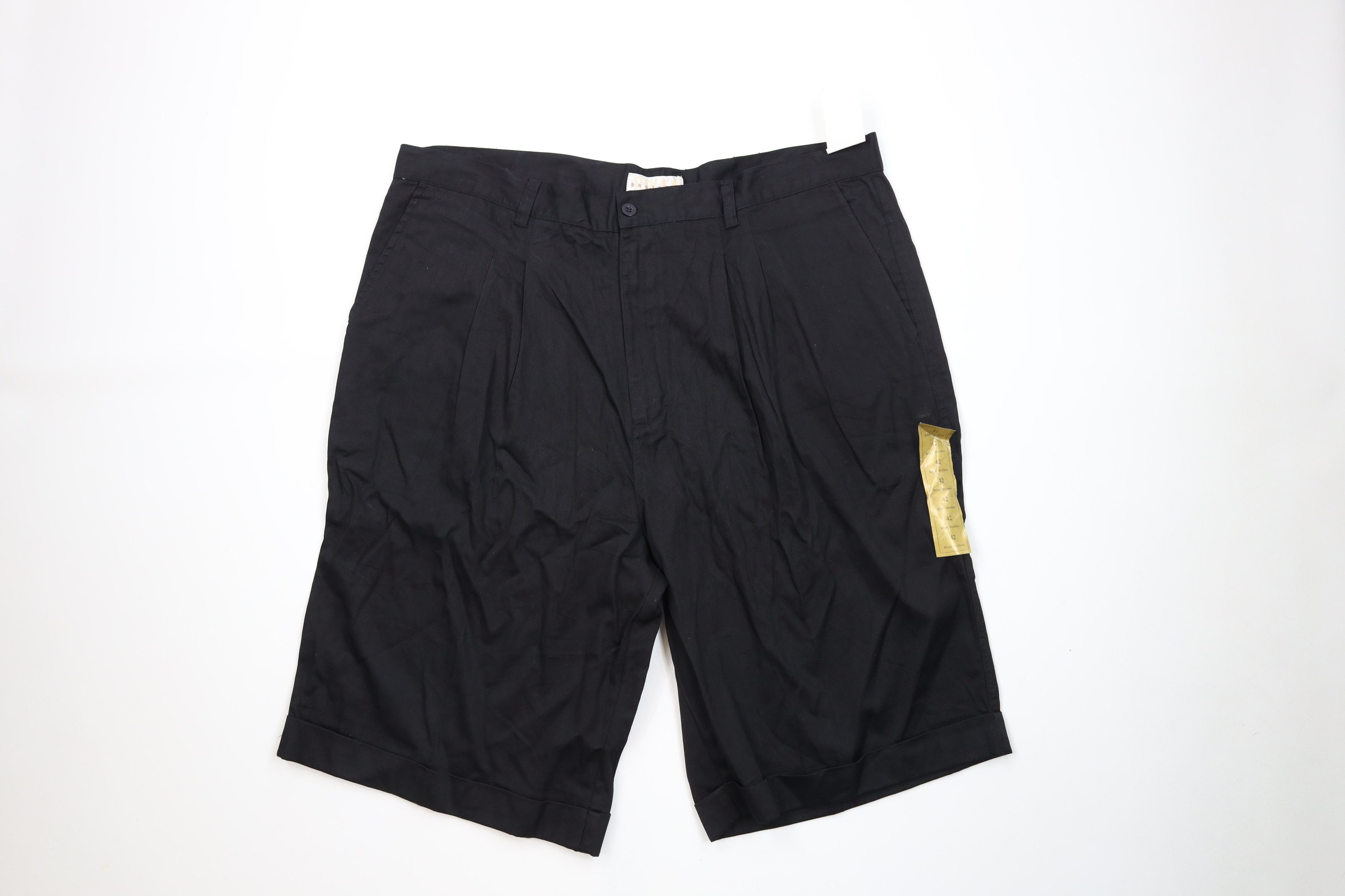 Vintage Deadstock Vintage 90s Streetwear Baggy Pleated Chino Shorts Size US 42 / EU 58 - 1 Thumbnail