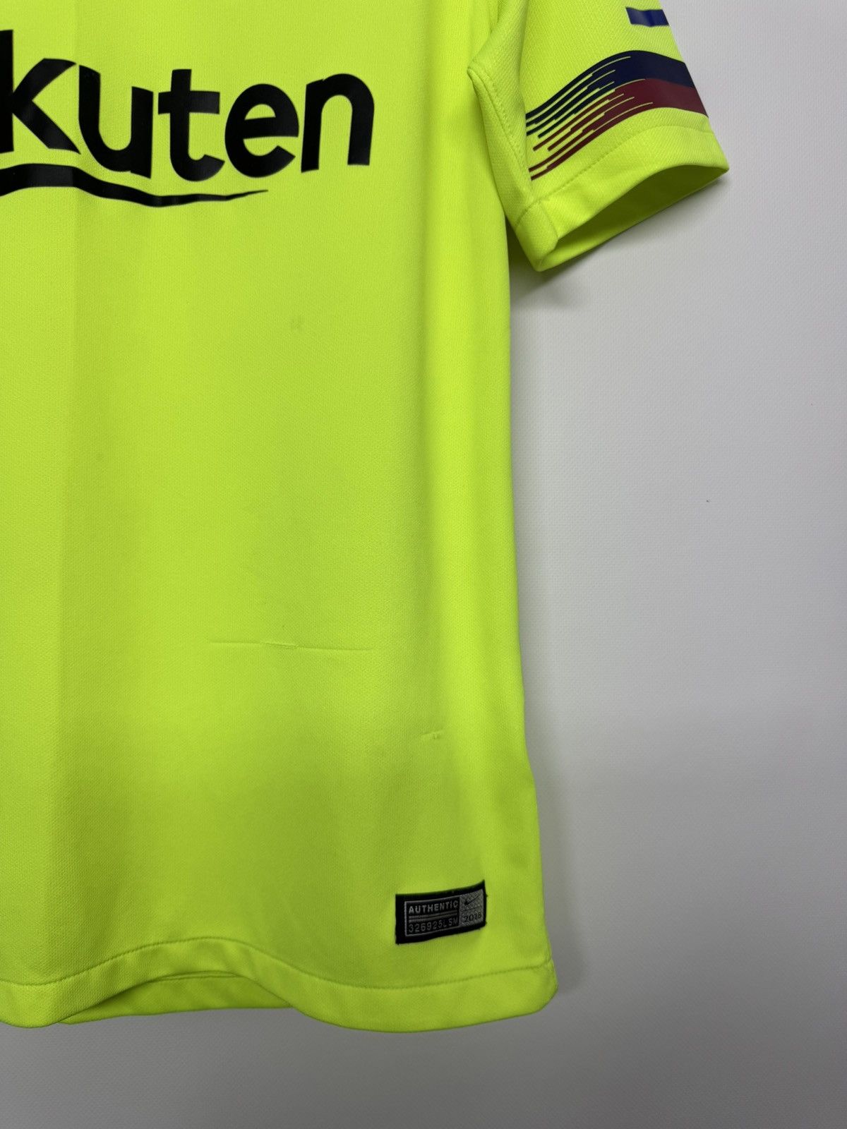 Nike Vintage FC Barcelona 2018/19 Nike Soccer Jersey Blokcore Size US S / EU 44-46 / 1 - 8 Thumbnail