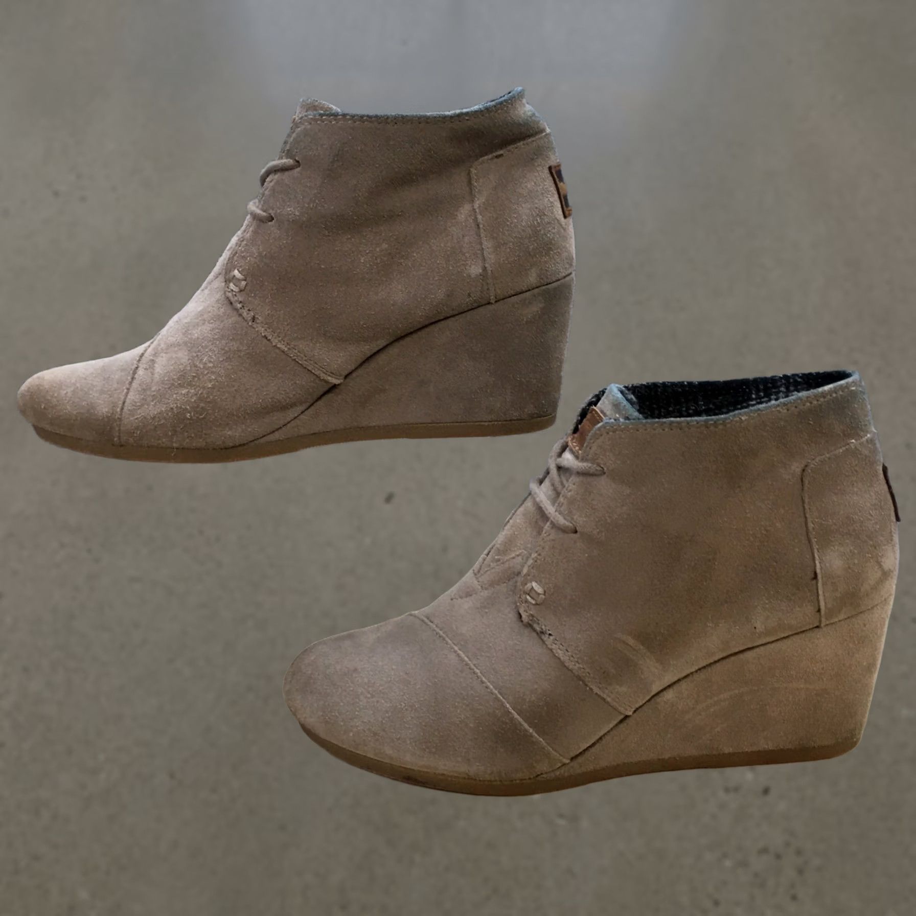 Toms TOMS Boots Womens 8 Ankle Booties Wedge Heels Casual Brown Suede Lace Up Boot Size US 8 / IT 38 - 1 Thumbnail
