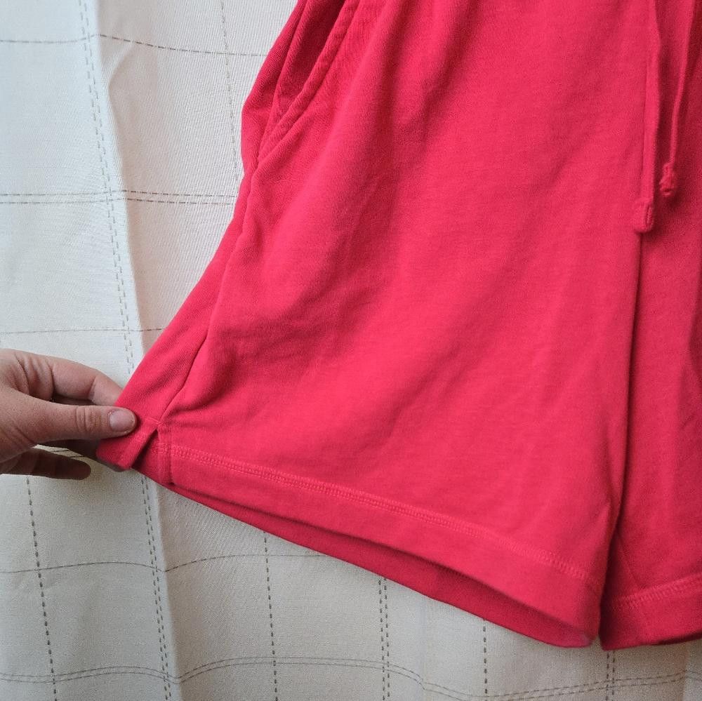 Old Navy Old Navy Shorts Size 26" / US 2 / IT 38 - 2 Thumbnail