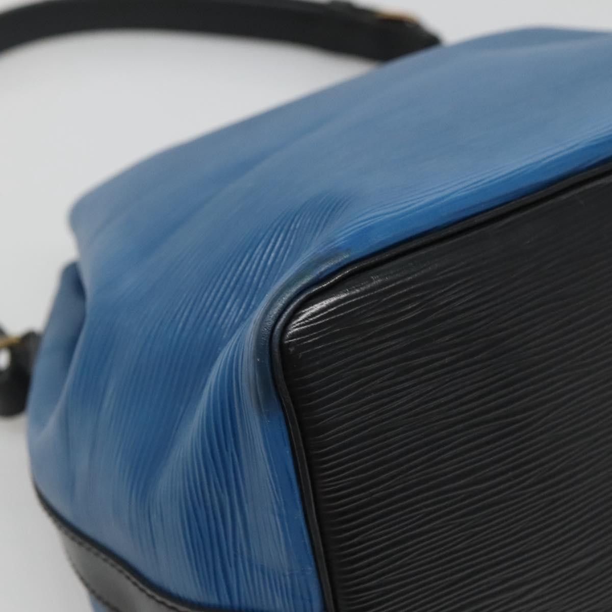 Louis Vuitton LOUIS VUITTON Epi Petit Noe Shoulder Bag Bicolor Black Blue Size ONE SIZE - 16 Thumbnail