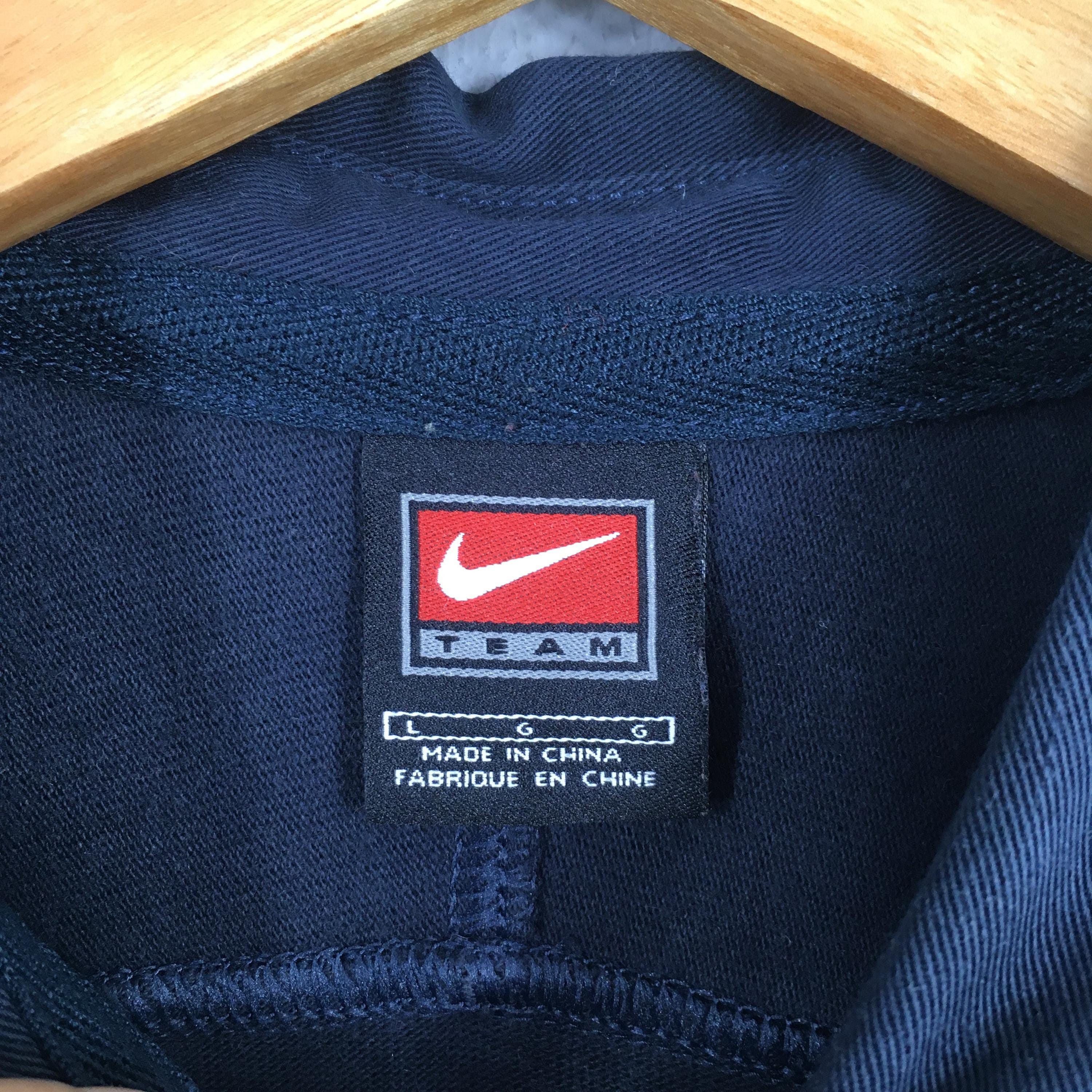 Canterbury of New Zealand Y2K Nike Btcellnet England Rugby Jersey Polo Rugby Shirt L Size US L / EU 52-54 / 3 - 5 Thumbnail