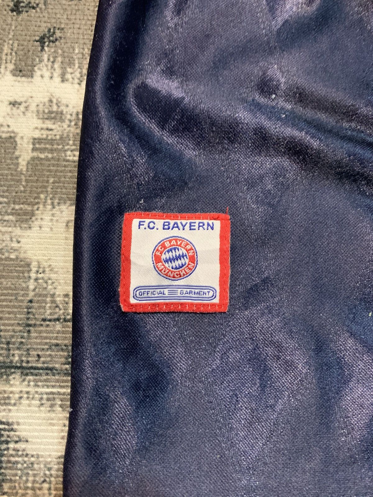 Adidas BAYERN MUNICH 1997 1998 HOME JERSEY ADIDAS RIZZITELLI Size US M / EU 48-50 / 2 - 6 Thumbnail