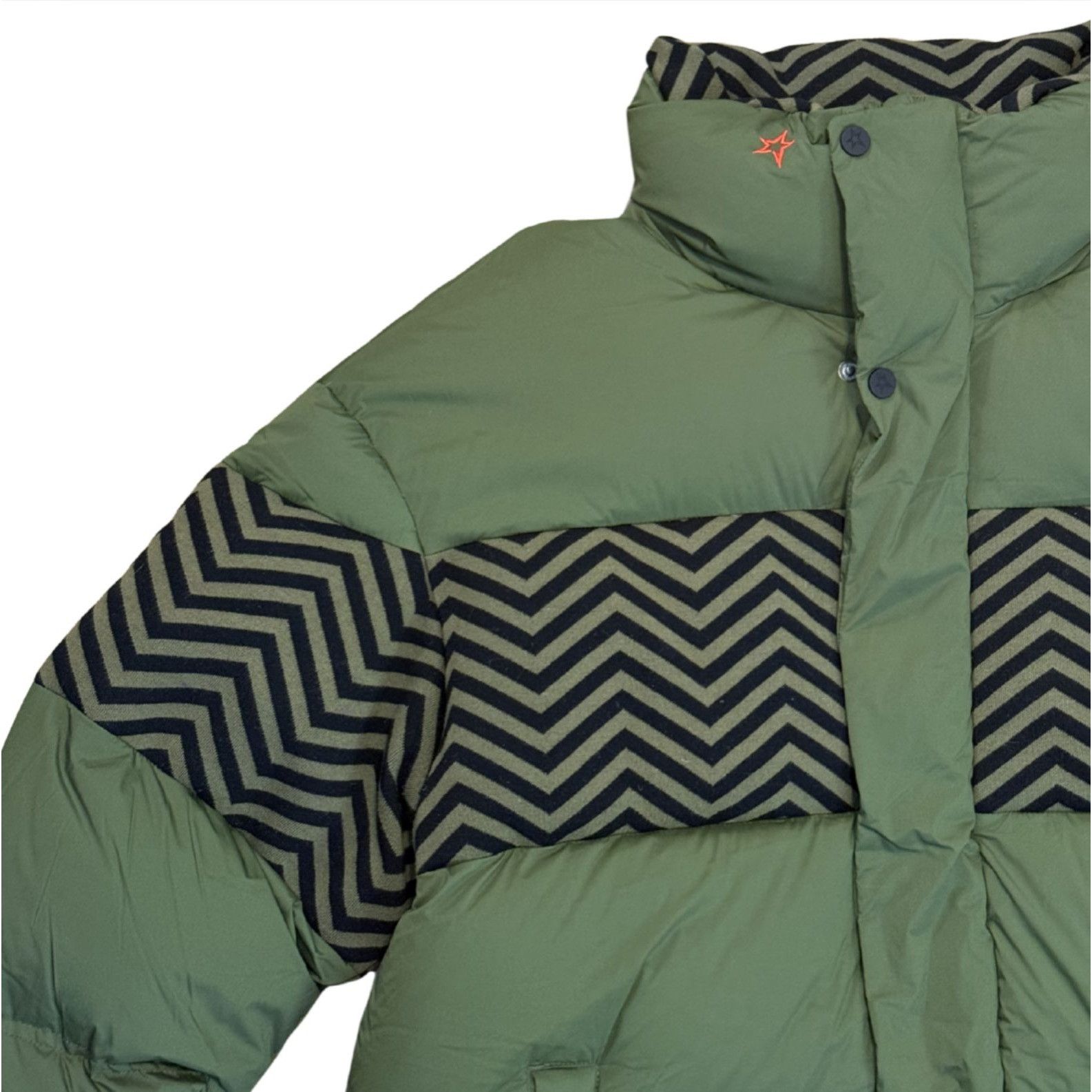 Perfect Moment PERFECT MOMENT Polar crochet quilted down ski jacket EUC $85 Size S / US 4 / IT 40 - 4 Thumbnail
