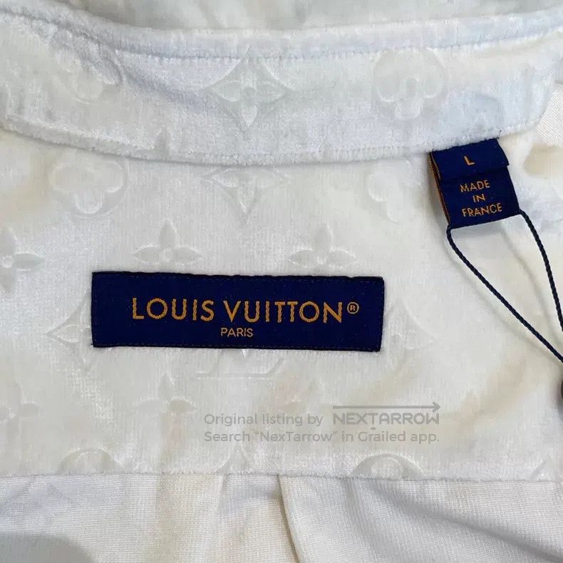 Louis Vuitton Louis Vuitton White Dark Logo Shirt Size US L / EU 52-54 / 3 - 2 Thumbnail