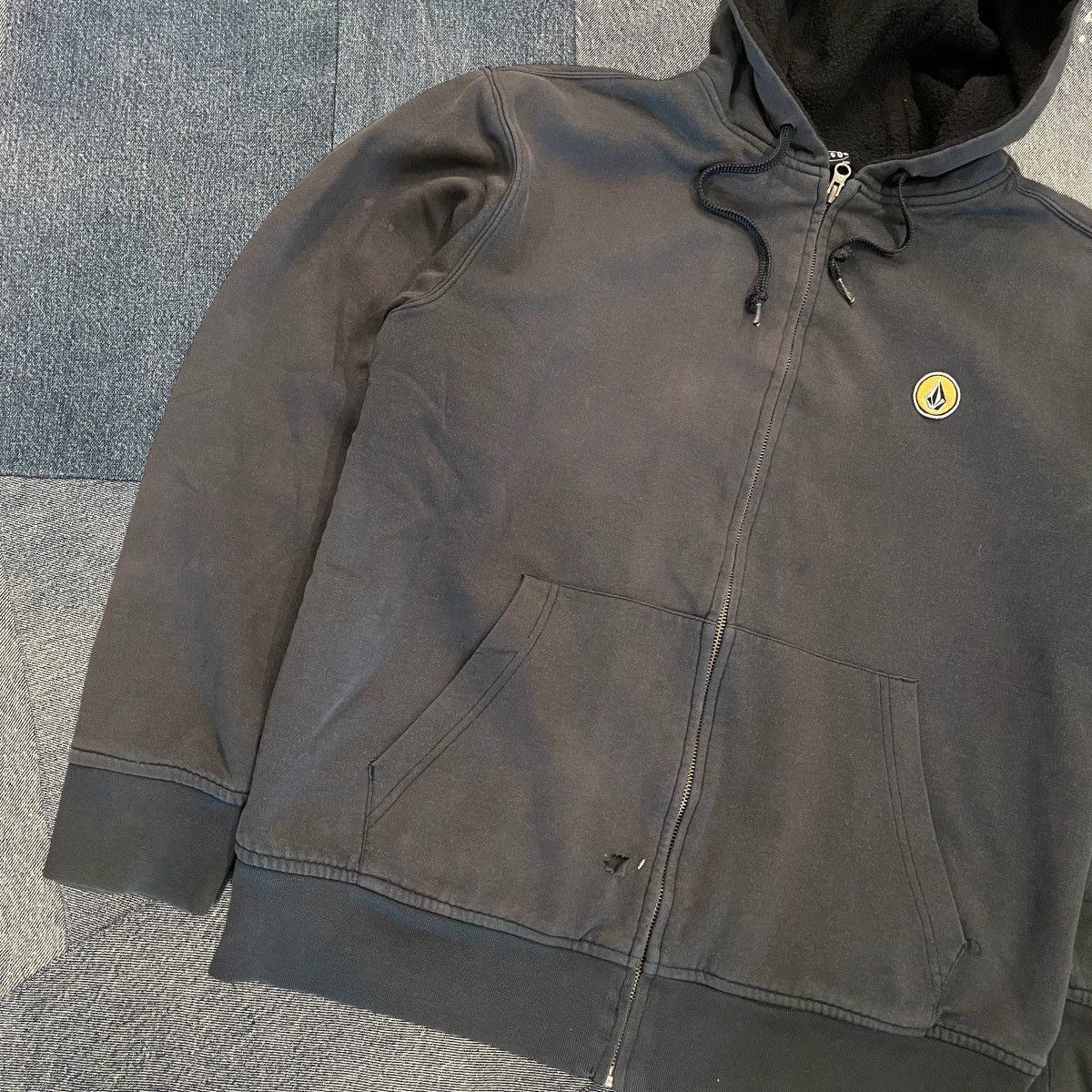 Vintage × Volcom CRAZY Y2K Volcom Fader Zip-up Hoodie Size US M / EU 48-50 / 2 - 3 Thumbnail