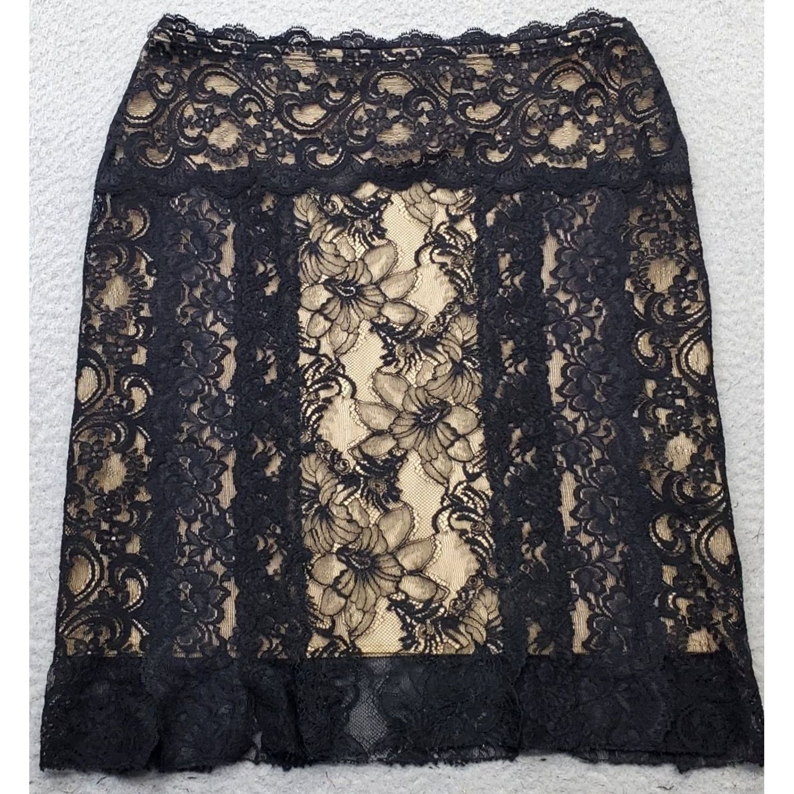 Nicole Miller Nicole Miller Mini Skirt Womens L Multicolor Floral Lace Overlay Lined USA Made Skirt Womens Size L Girls Mens Size 36" / US 14 / IT 50 - 2 Thumbnail