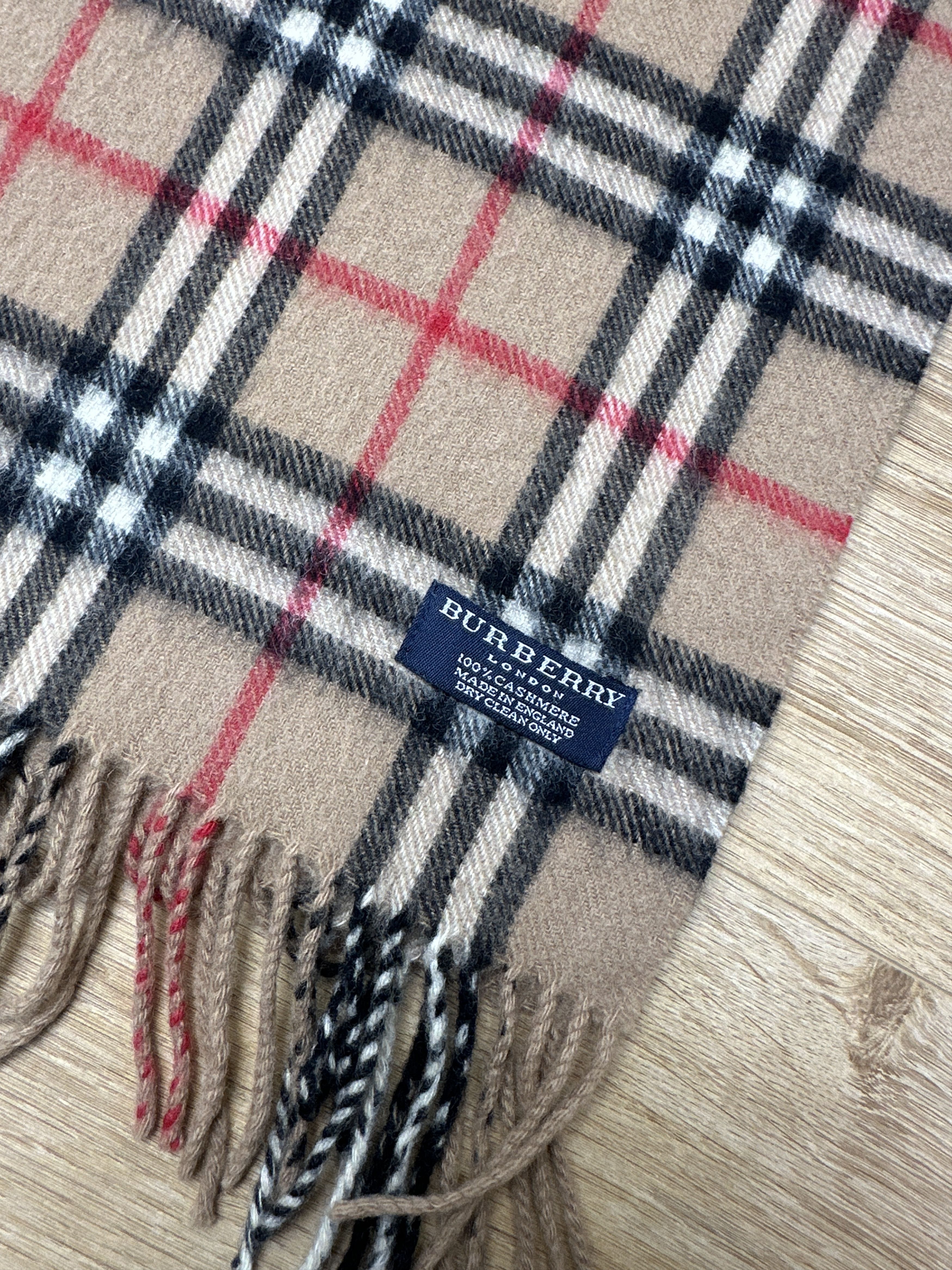 Burberry Burberry London Classic Check 100% Cashmere Scarf 150x30 Cm Size ONE SIZE - 9 Thumbnail