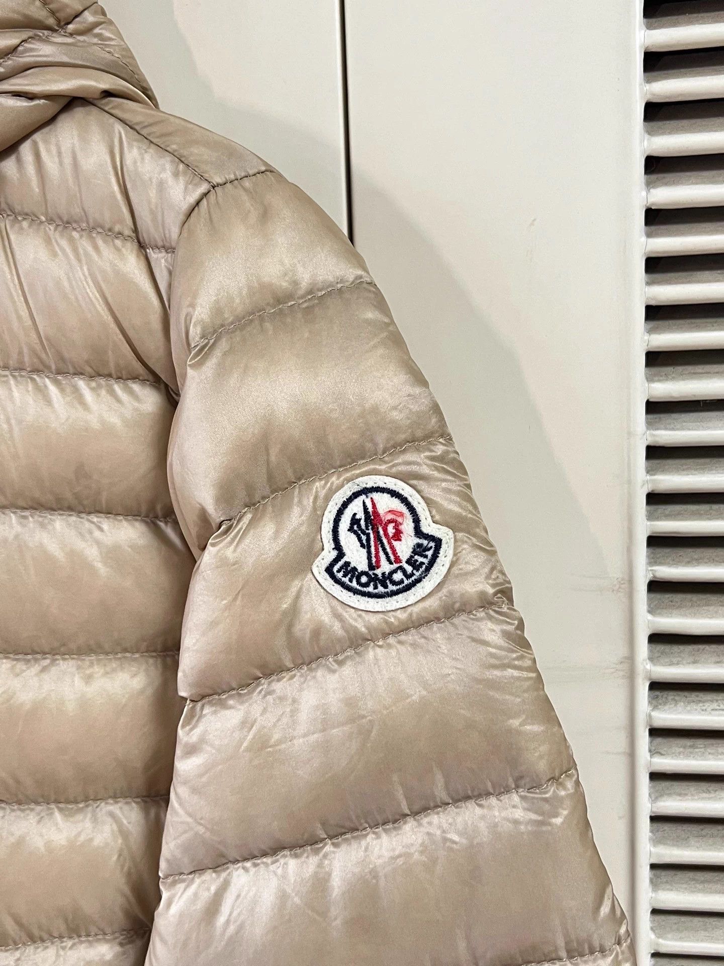 Moncler Moncler Women's 0 Lightweight Gold Long Hooded Puffer Coat Size XS / US 0-2 / IT 36-38 - 5 Thumbnail