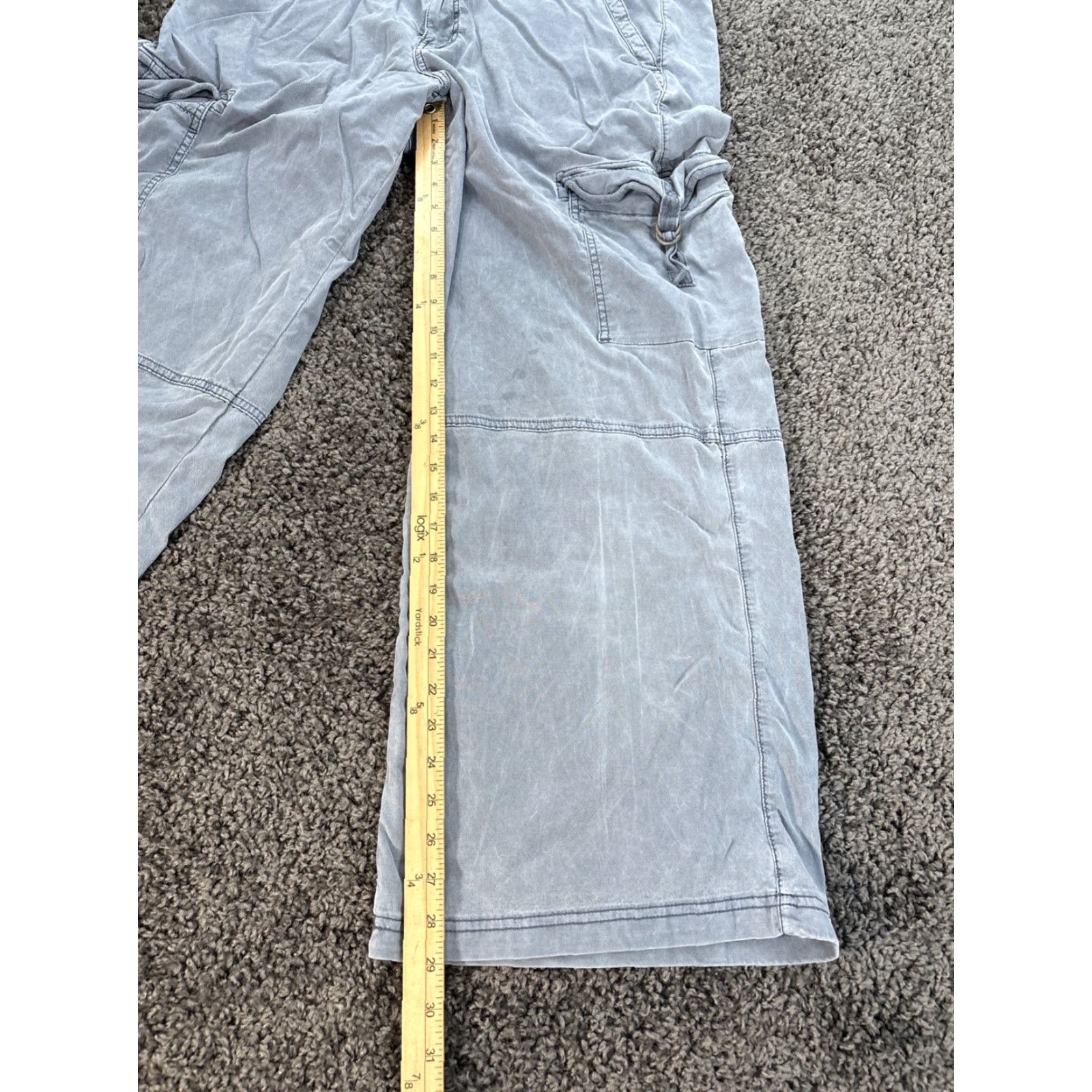 American Eagle Outfitters VINTAGE? American Eagle Pants Cargo Wide-Leg Baggy Blue 18 Women Womens Size 18 Wide-Leg Cargo Pants Blue American Eagle Outfitters Pants Womans 18 Size 40" / US 18 - 2 Thumbnail