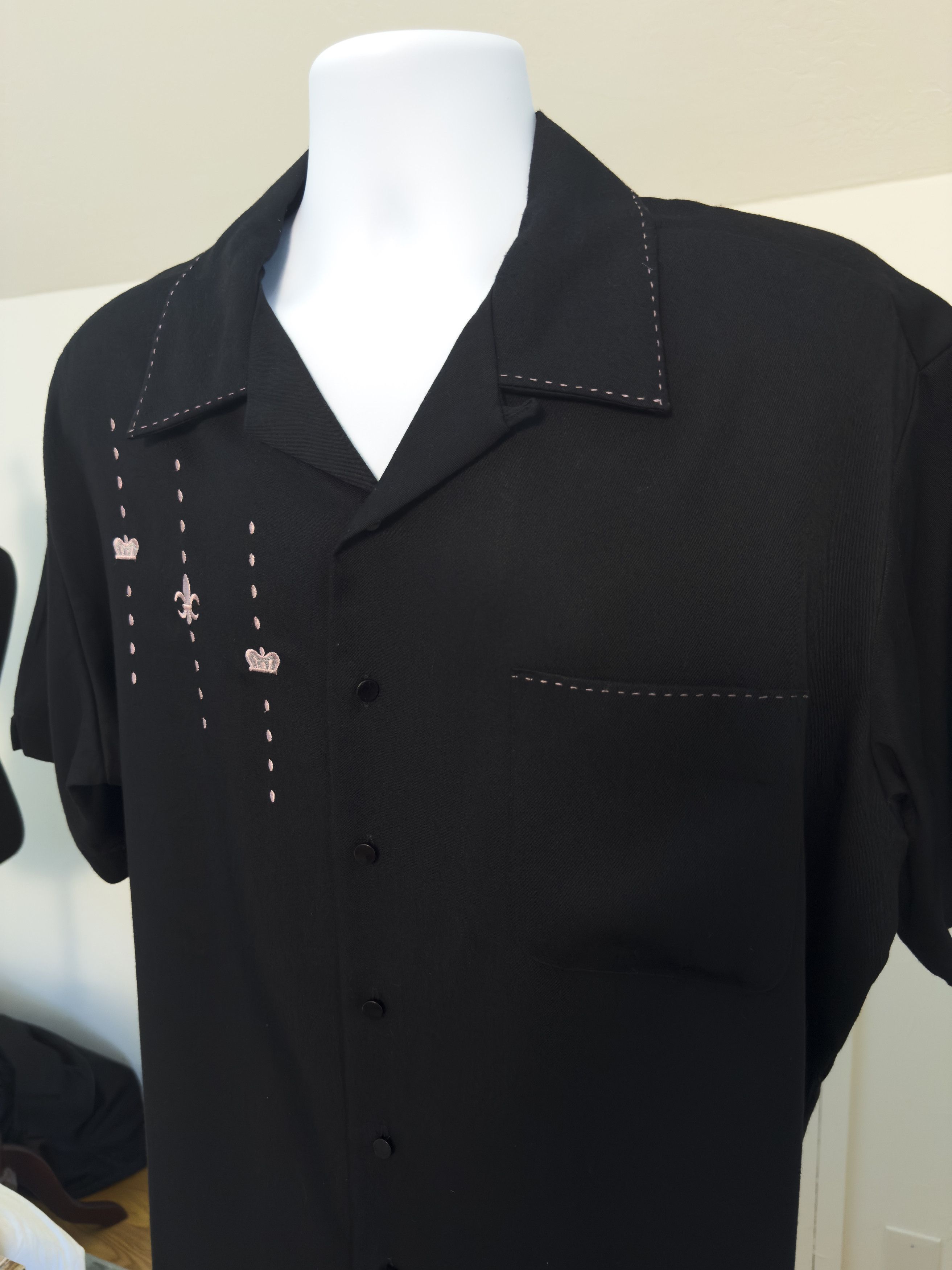 Kennington Ltd. Vintage Kennington Ltd Embroidered Camp Collar Shirt Size US XL / EU 56 / 4 - 2 Thumbnail