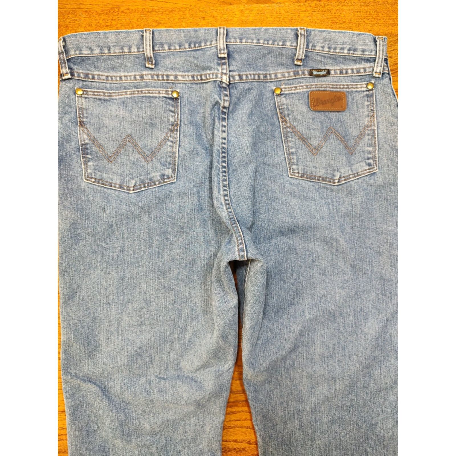 Wrangler Wrangler Jeans Western Denim 42x30 Regular Mens Five-Pocket Blue Wrangler 47MWZ Cowboy Cut Vintage No 80s 90s American Ranch Rodeo USA Classic Size US 42 / EU 58 - 3 Thumbnail