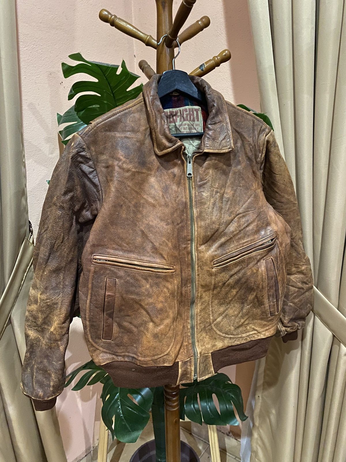 Other DOGFIGHT Distressed Leather Bomber Jacket Old Flight Style Size US L / EU 52-54 / 3 - 3 Thumbnail