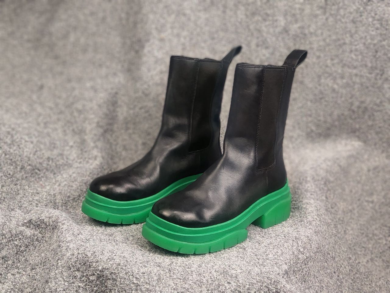ASH ASH Design Chelsea Boots chunky green grooved sole bottega | Grailed