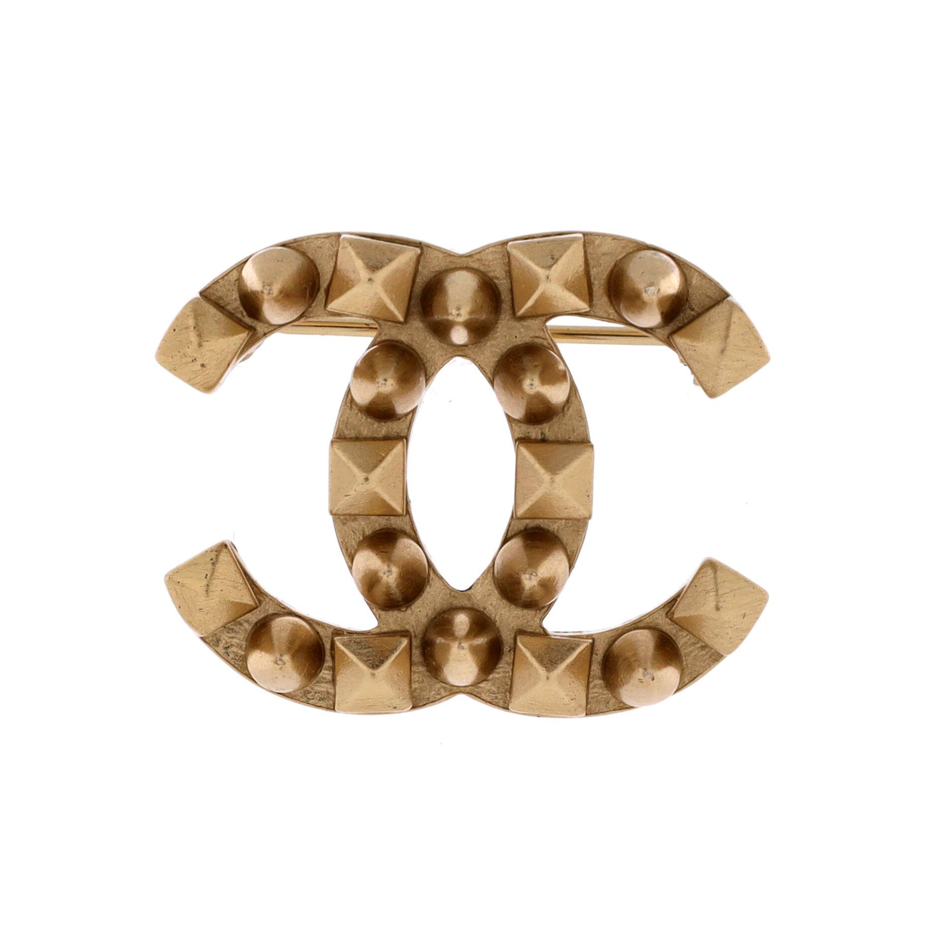 Chanel CC Stud Brooch Size ONE SIZE - 1 Thumbnail