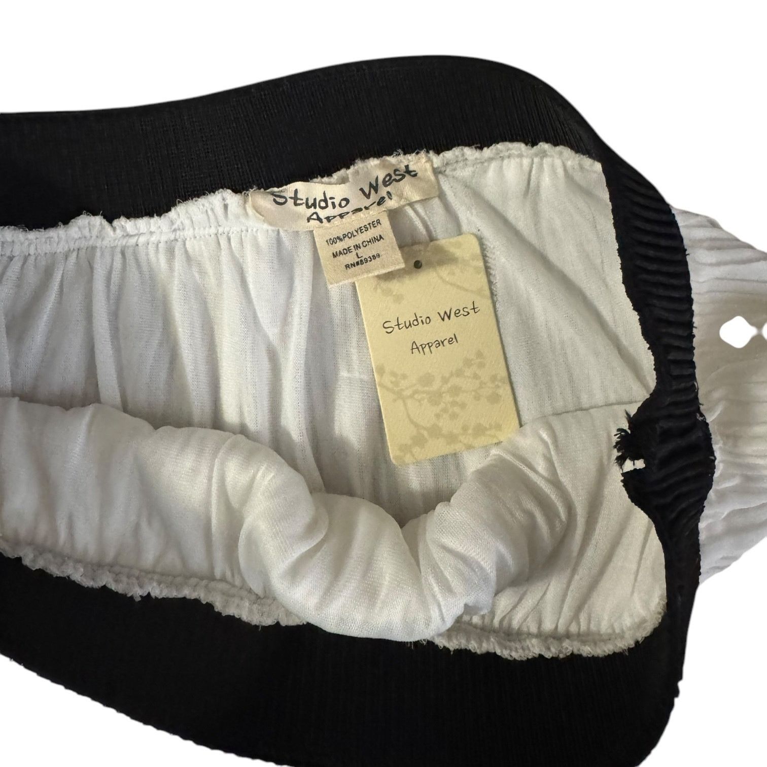Other Studio West Apparel White w/Print Midi Skirt – Large NWT Size 30" / US 8 / IT 44 - 2 Thumbnail