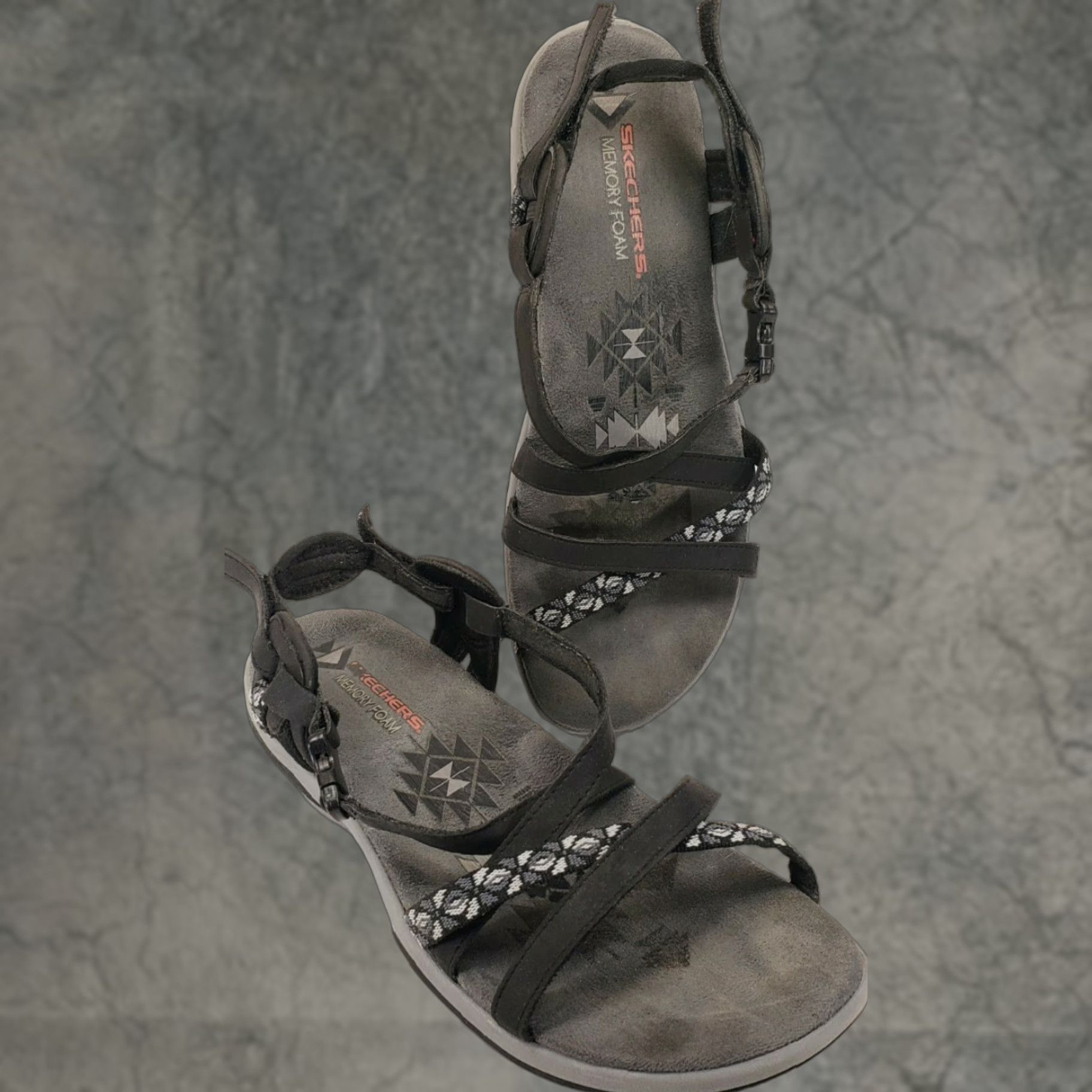 SKECHERS SKECHERS Outdoor Lifestyle Sport Sandal Black Fabric Strap Reggae Open Toe 9M Women’s Sandal Size US 9 / IT 39 - 1 Thumbnail