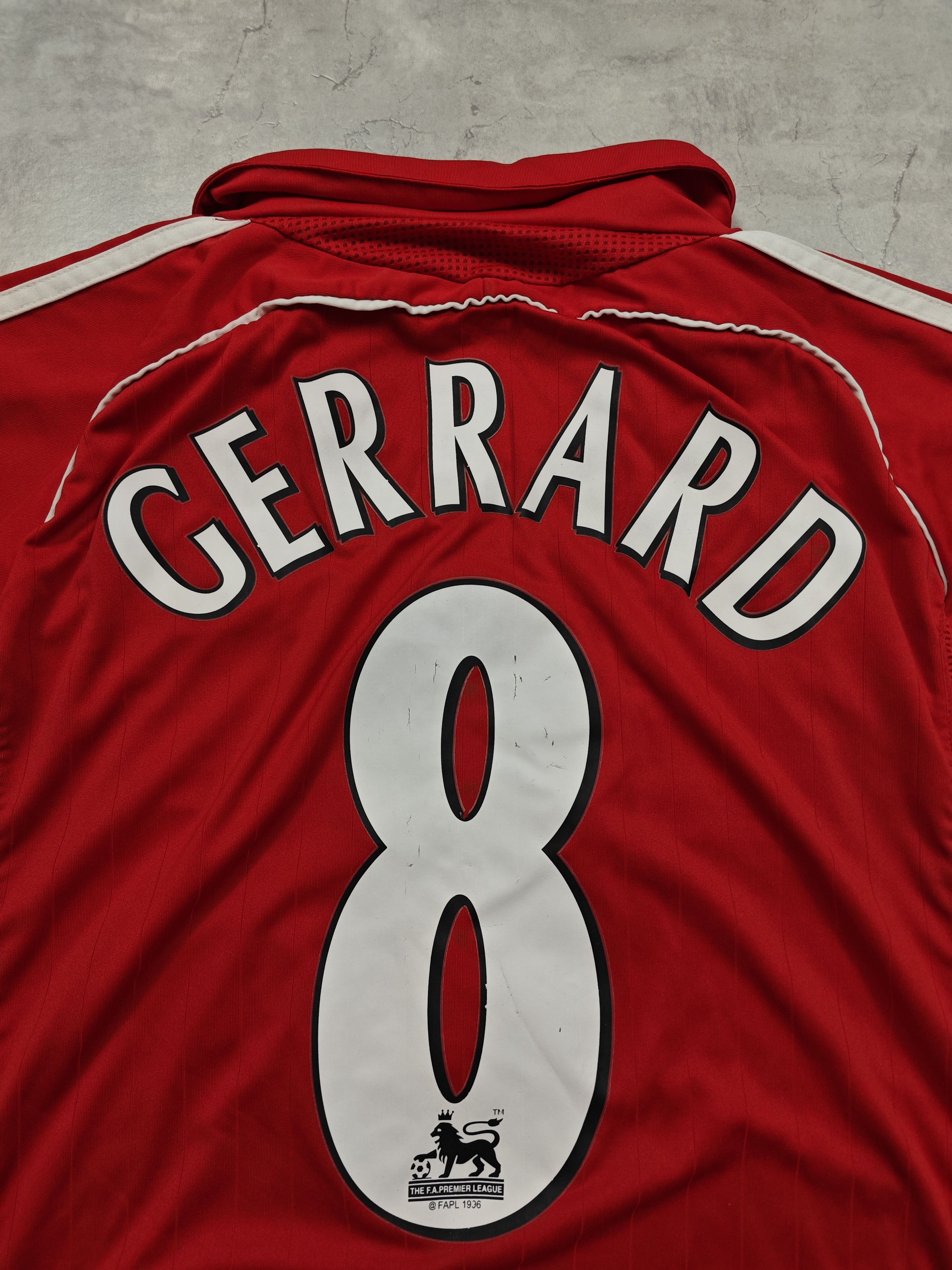 Adidas Liverpool GERARD 8 Size US XL / EU 56 / 4 - 7 Thumbnail